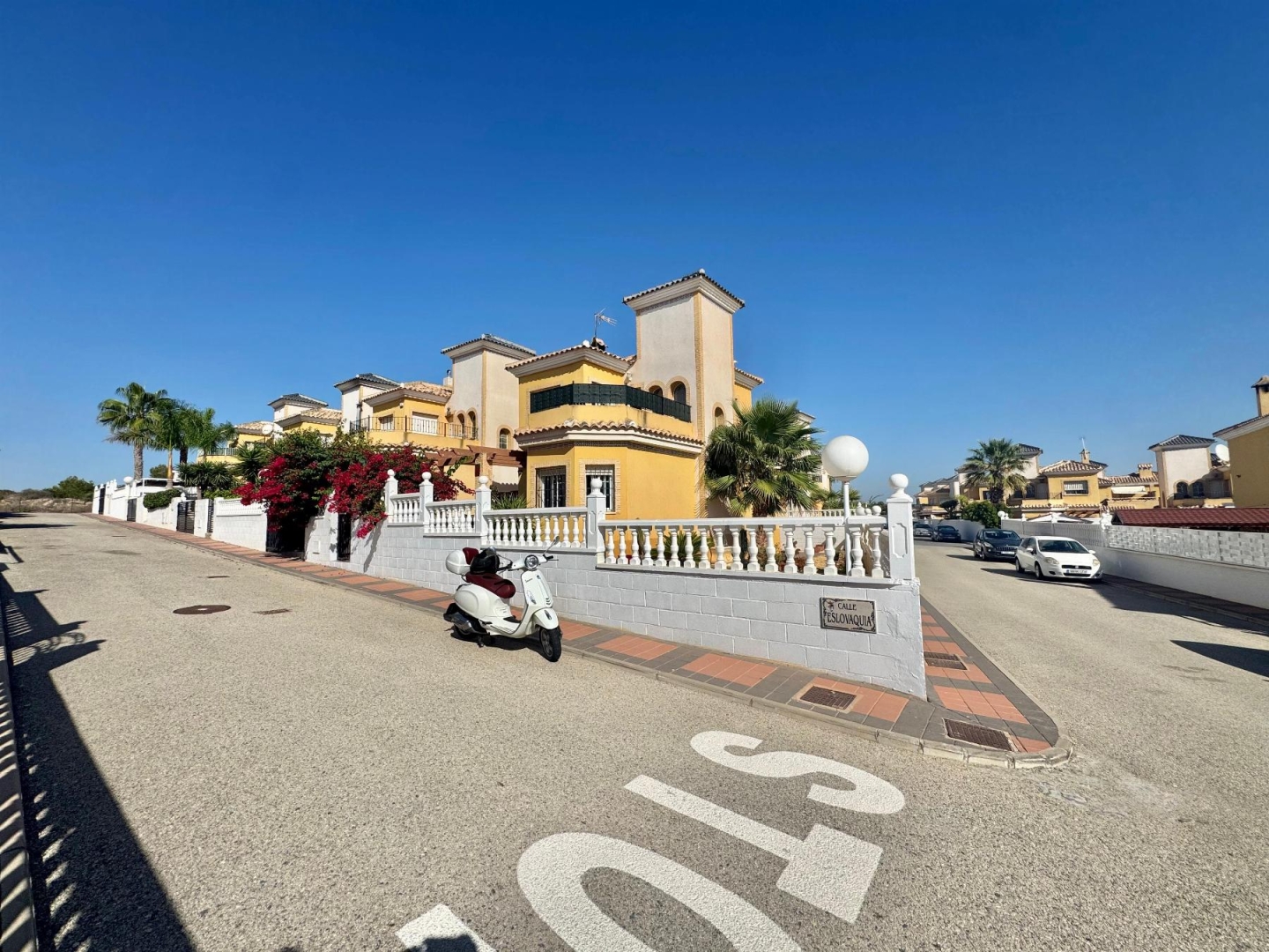 3 Bedroom 2 Bathroom Chalet in Algorfa