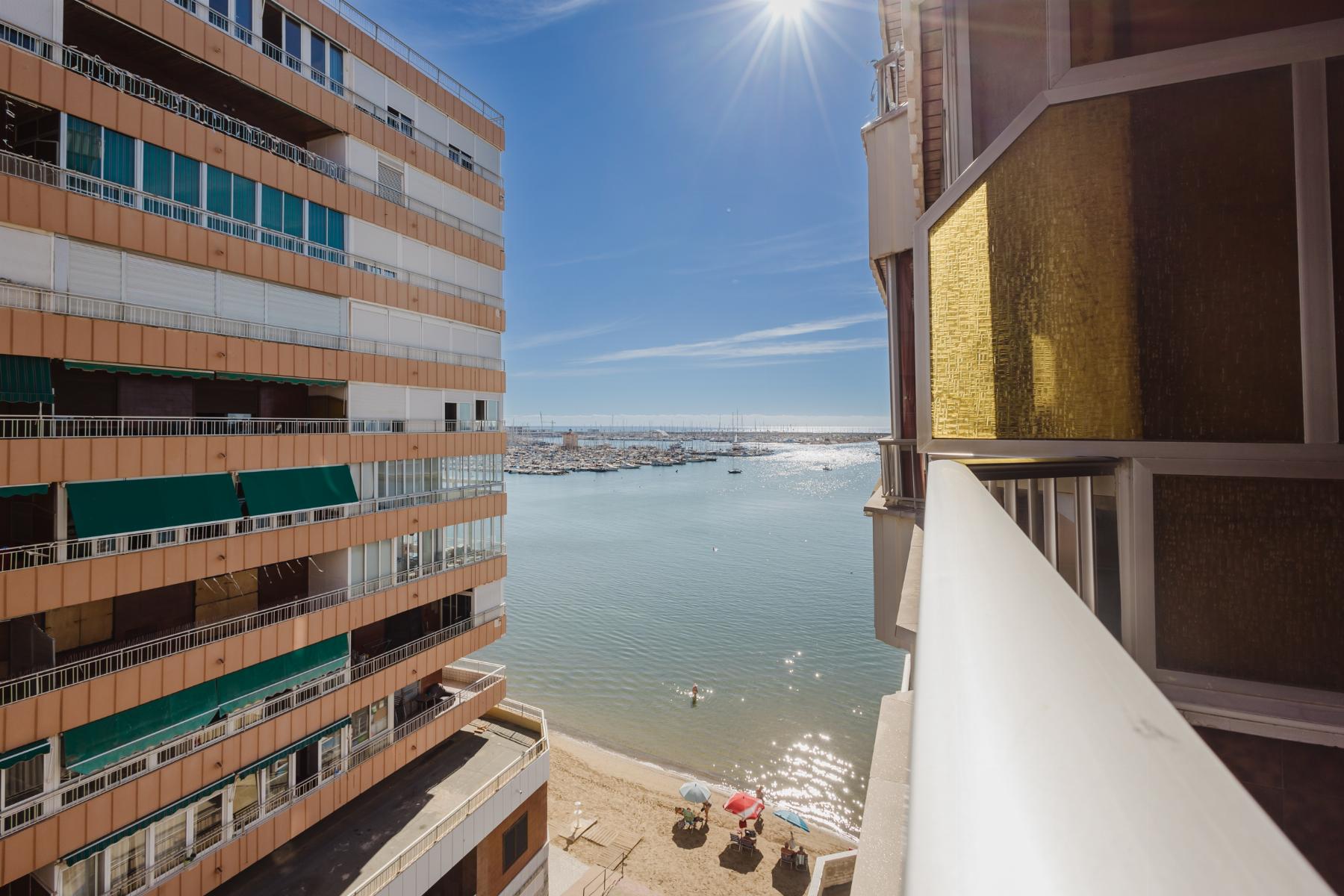 Sold - 3 Bedroom 2 Bathroom Apartamento in Torrevieja - Playa del Acequión - Alicante Sold - 3 Bedroom 2 Bathroom Apartamento in Torrevieja - Playa del Acequión - Alicante