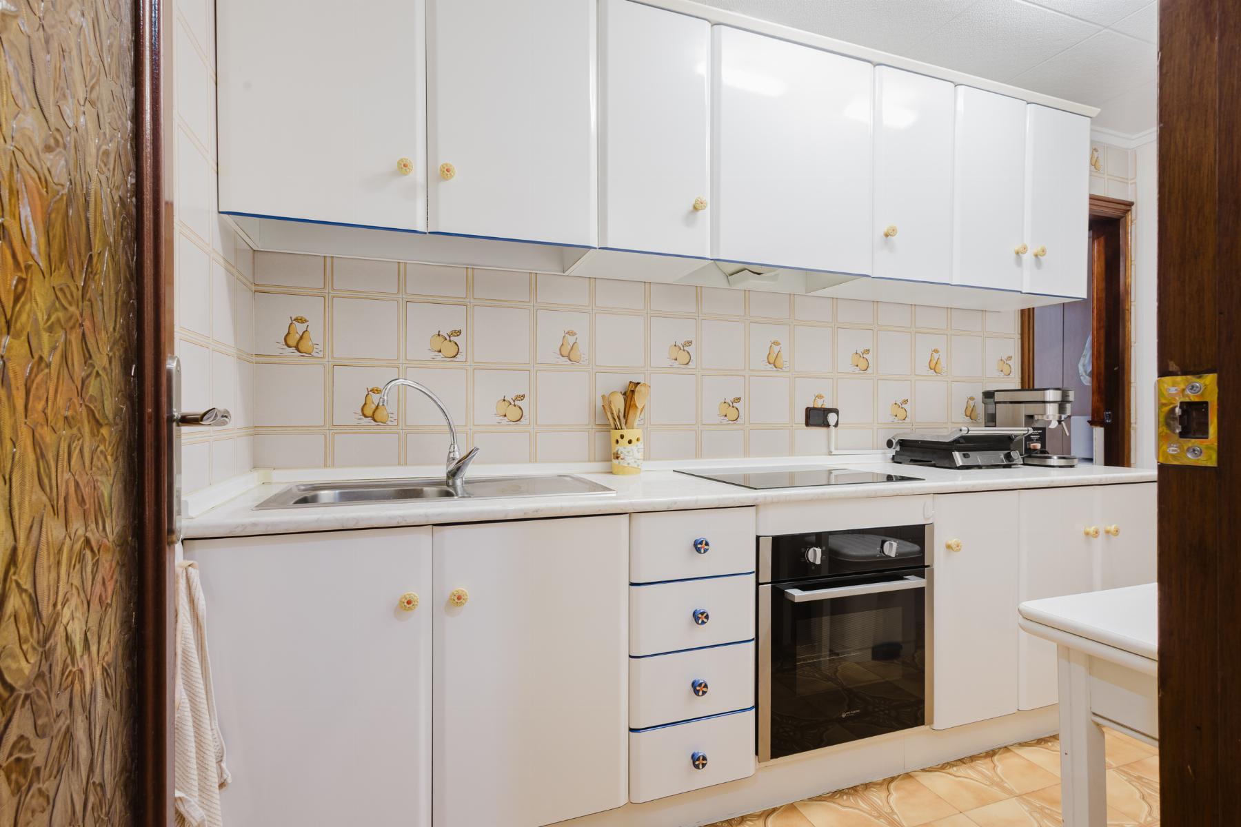 Sold - 3 Bedroom 2 Bathroom Apartamento in Torrevieja - Playa del Acequión - Alicante Sold - 3 Bedroom 2 Bathroom Apartamento in Torrevieja - Playa del Acequión - Alicante