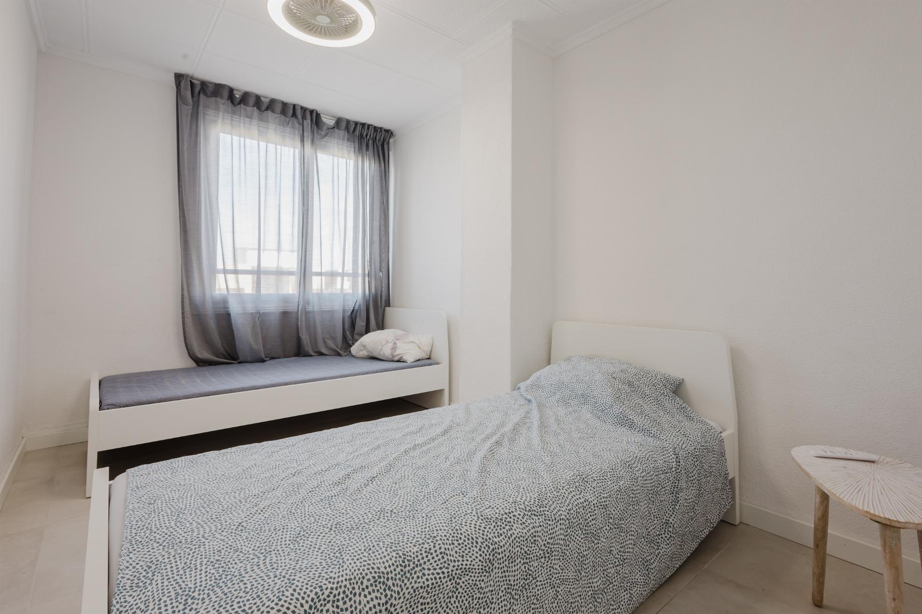 Resale - 3 Bedroom 2 Bathroom Apartamento in Torrevieja - Playa del Acequión - Alicante Resale - 3 Bedroom 2 Bathroom Apartamento in Torrevieja - Playa del Acequión - Alicante