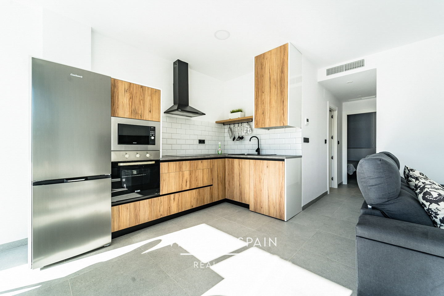 Resale - 2 Bedroom 2 Bathroom Corner Villa with Private Pool and parking - av. de la libertad - Murcia