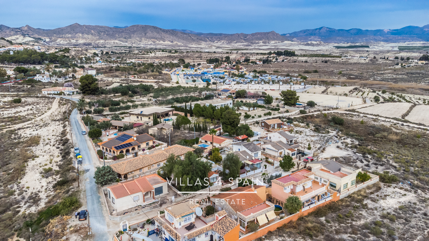 Resale - 4 Bedroom 3 bathroom villa with 2 guest apartments in los baños de fortuna - calle baños - Murcia Resale - 4 Bedroom 3 bathroom villa with 2 guest apartments in los baños de fortuna - calle baños - Murcia