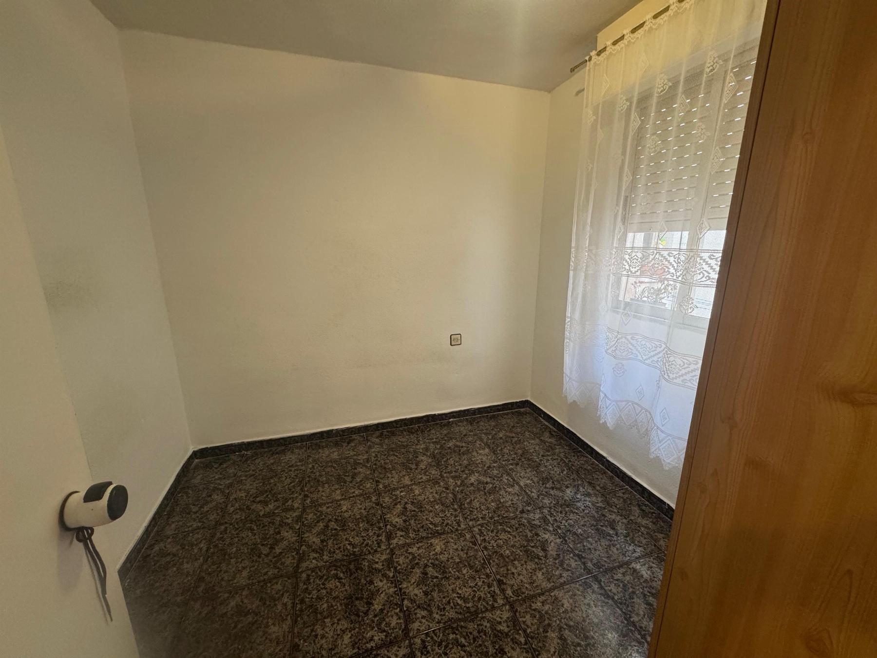 Resale - 3 Bedroom 2 Bathroom Apartamento in Torrevieja - Playa del Acequión - Alicante Resale - 3 Bedroom 2 Bathroom Apartamento in Torrevieja - Playa del Acequión - Alicante