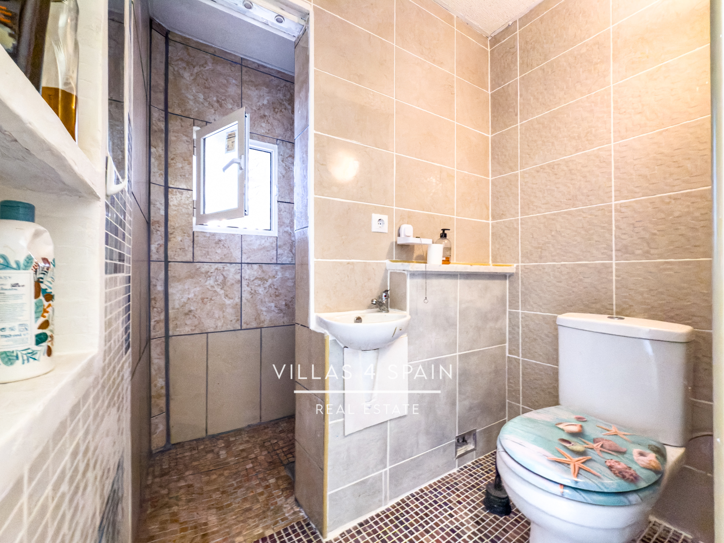 Resale - 3 Bed 3 bath villa with private pool in Los baños de Fortuna - calle baños 3 - Murcia Resale - 3 Bed 3 bath villa with private pool in Los baños de Fortuna - calle baños 3 - Murcia