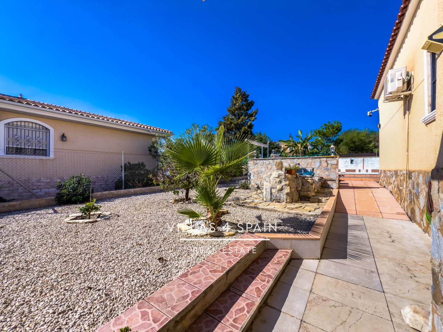 Resale - 3 Bed 3 bath villa with private pool in Los baños de Fortuna - calle baños 3 - Murcia Resale - 3 Bed 3 bath villa with private pool in Los baños de Fortuna - calle baños 3 - Murcia