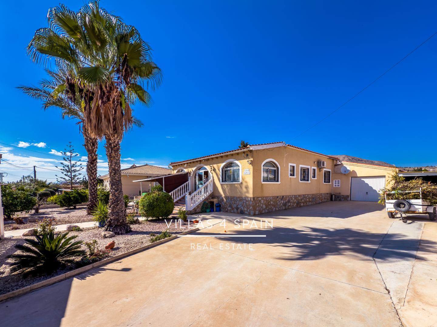 Resale - 3 Bed 3 bath villa with private pool in Los baños de Fortuna - calle baños 3 - Murcia Resale - 3 Bed 3 bath villa with private pool in Los baños de Fortuna - calle baños 3 - Murcia