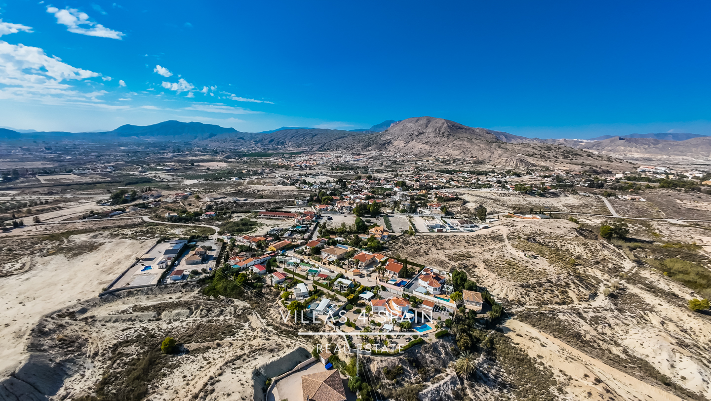 Resale - 3 Bed 3 bath villa with private pool in Los baños de Fortuna - calle baños 3 - Murcia Resale - 3 Bed 3 bath villa with private pool in Los baños de Fortuna - calle baños 3 - Murcia