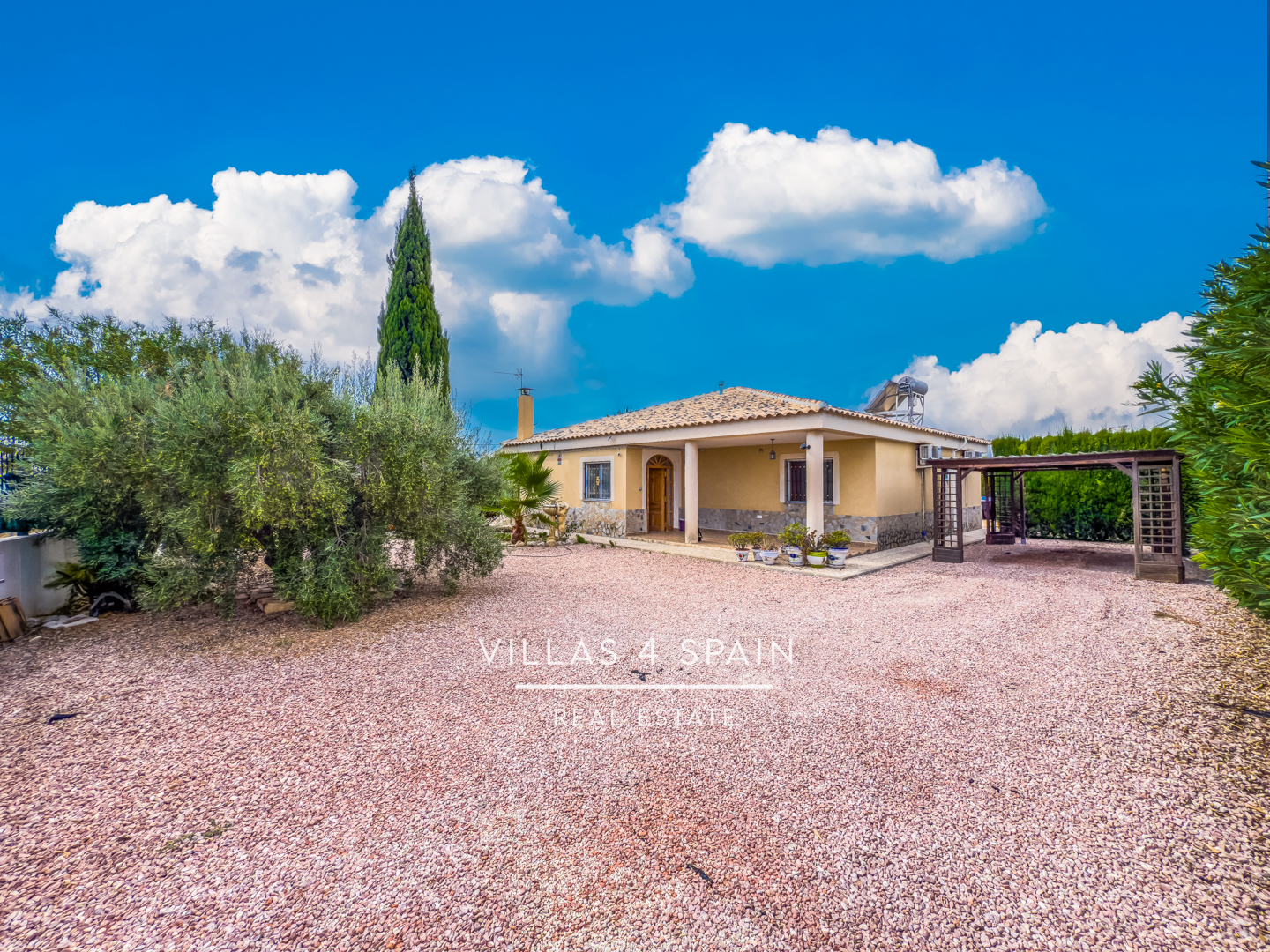 Resale - 3 Bed 2 Bath Villa with Private Pool in Fortuna - Calle Baños 3 - Murcia Resale - 3 Bed 2 Bath Villa with Private Pool in Fortuna - Calle Baños 3 - Murcia