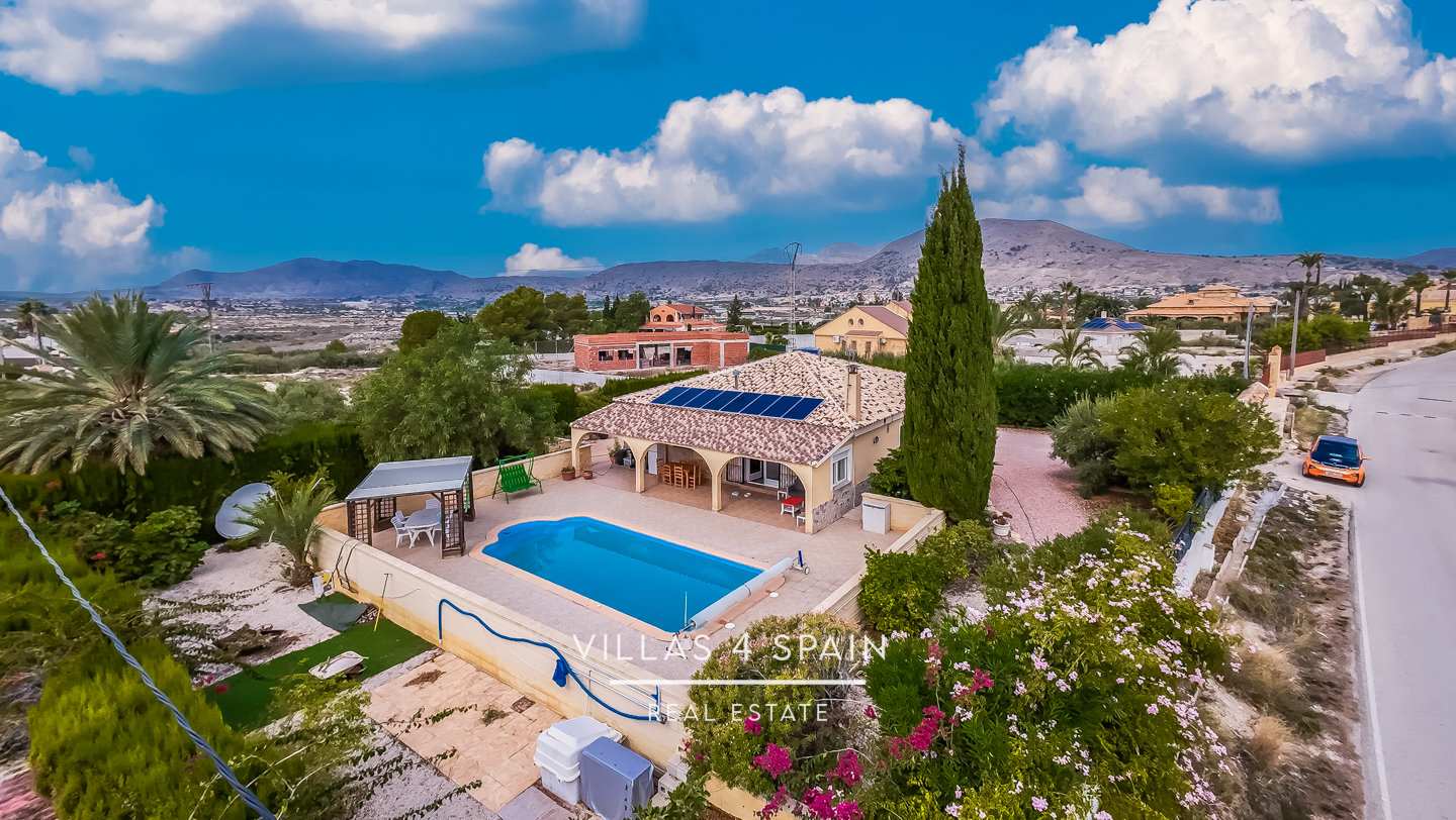 Resale - 3 Bed 2 Bath Villa with Private Pool in Fortuna - Calle Baños 3 - Murcia Resale - 3 Bed 2 Bath Villa with Private Pool in Fortuna - Calle Baños 3 - Murcia
