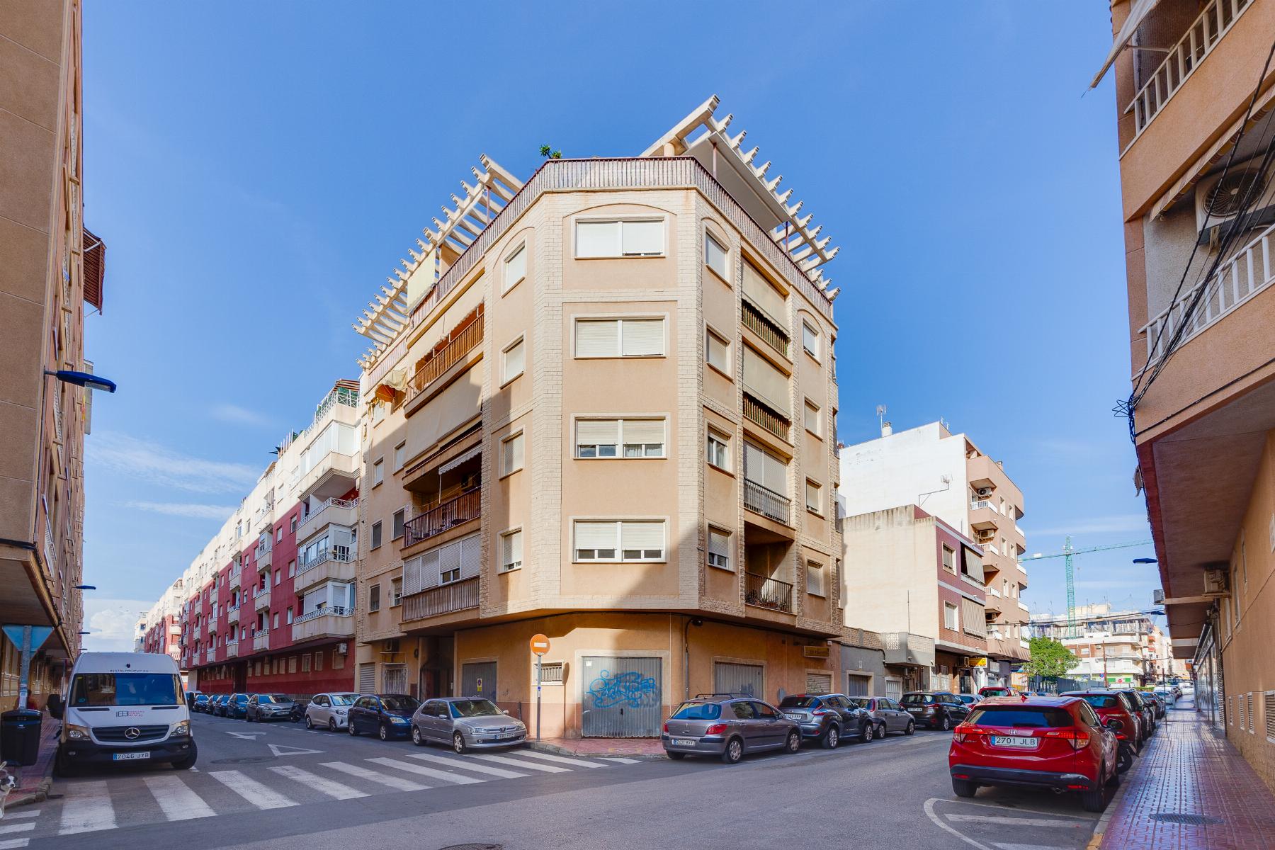 Resale - 2 Bedroom 2 Bathroom Apartamento in Torrevieja - Parque de Las Naciones - Alicante Resale - 2 Bedroom 2 Bathroom Apartamento in Torrevieja - Parque de Las Naciones - Alicante