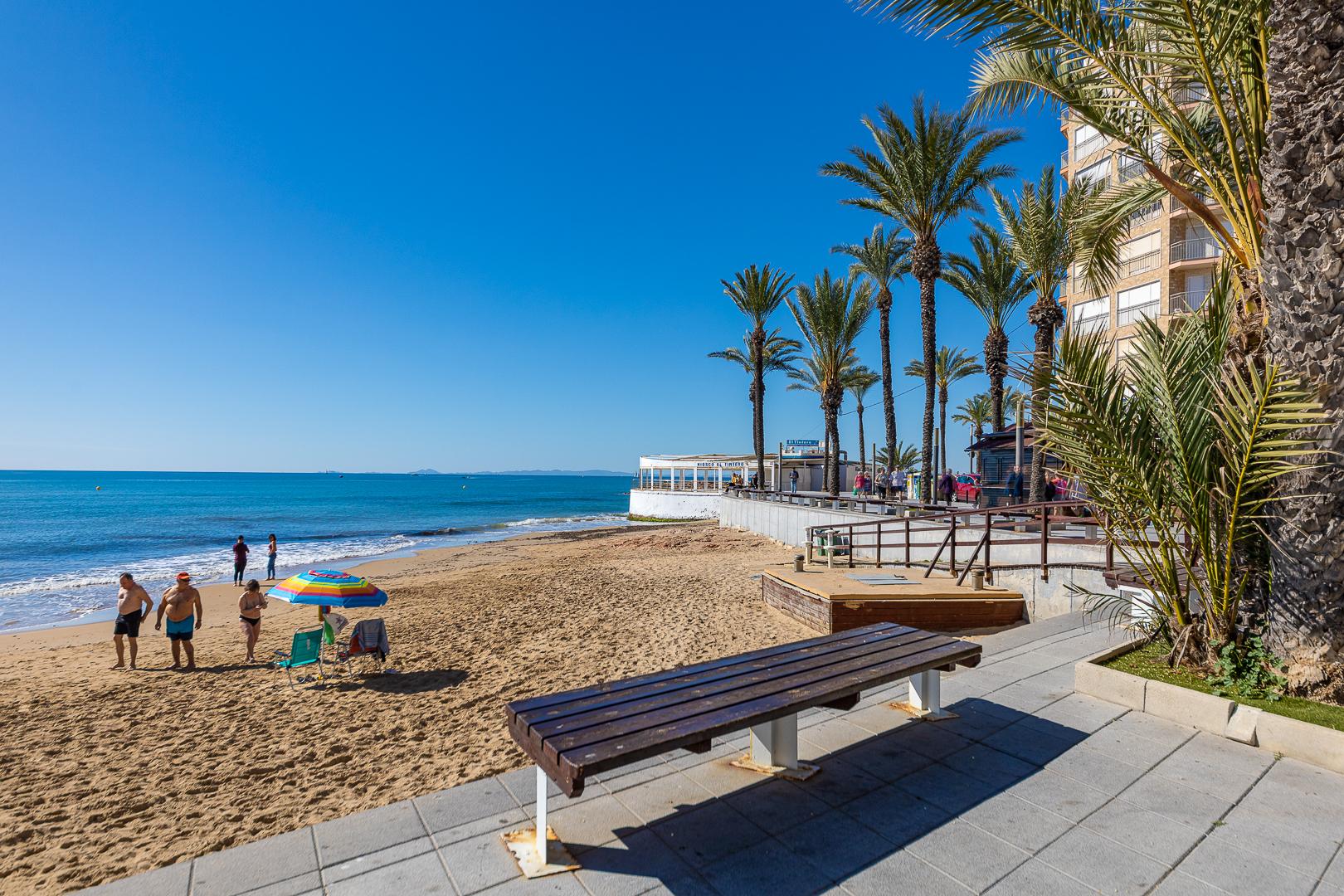Resale - 2 Bedroom 2 Bathroom Apartamento in Torrevieja - Parque de Las Naciones - Alicante Resale - 2 Bedroom 2 Bathroom Apartamento in Torrevieja - Parque de Las Naciones - Alicante