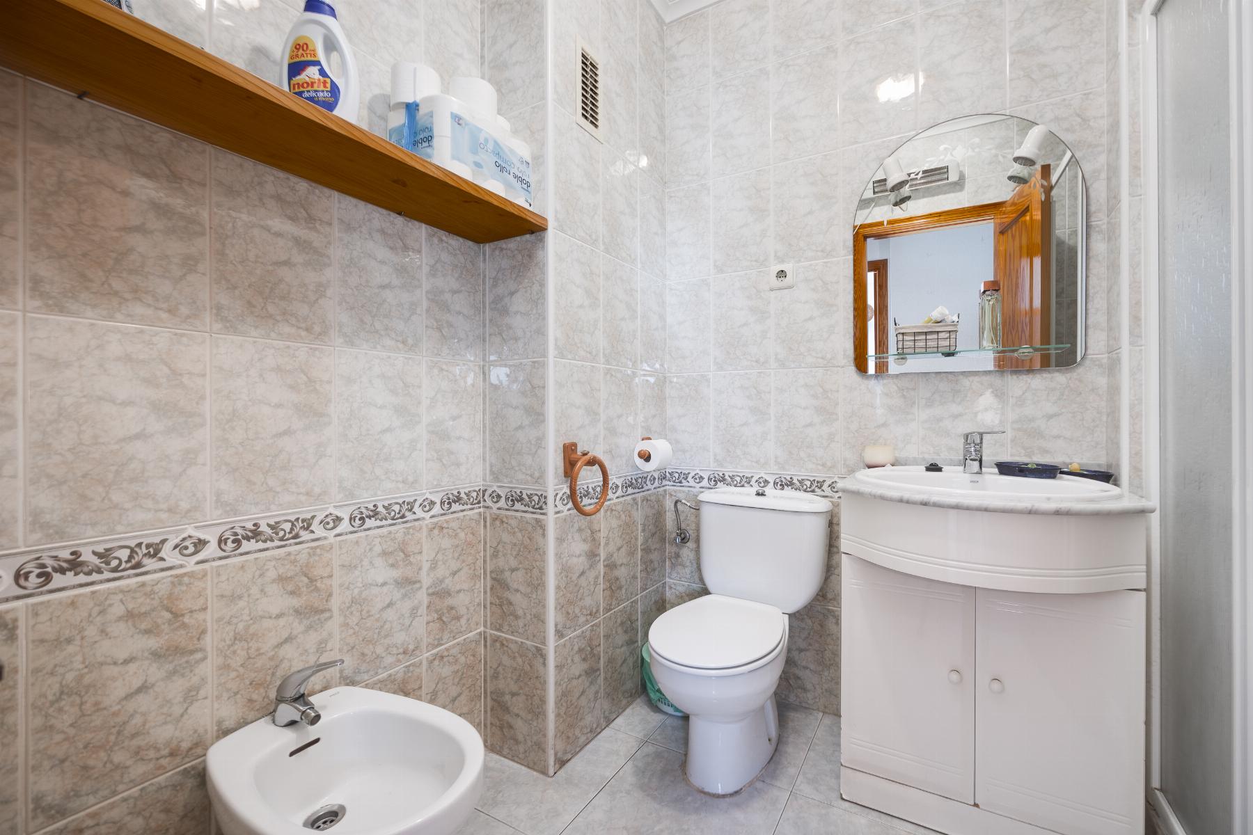 Resale - 2 Bedroom 2 Bathroom Apartamento in Torrevieja - Parque de Las Naciones - Alicante Resale - 2 Bedroom 2 Bathroom Apartamento in Torrevieja - Parque de Las Naciones - Alicante