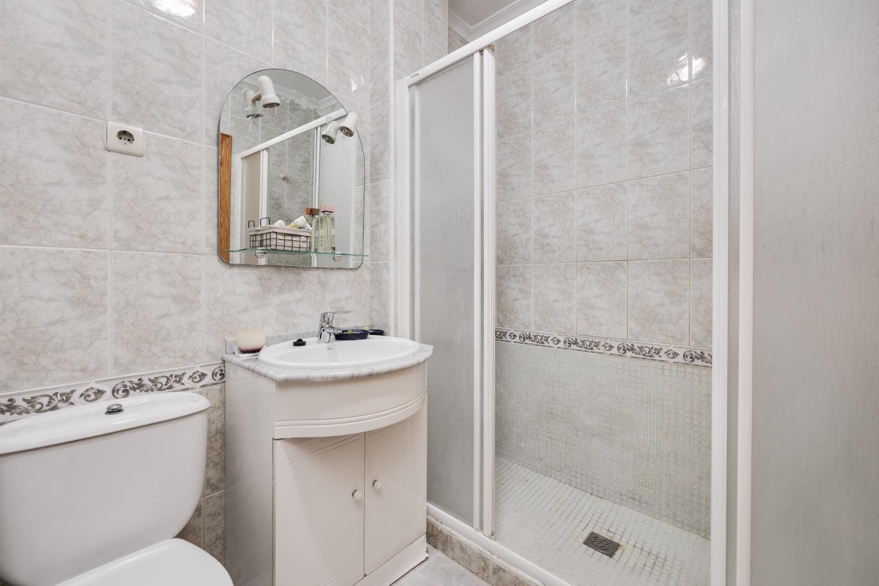 Resale - 2 Bedroom 2 Bathroom Apartamento in Torrevieja - Parque de Las Naciones - Alicante Resale - 2 Bedroom 2 Bathroom Apartamento in Torrevieja - Parque de Las Naciones - Alicante