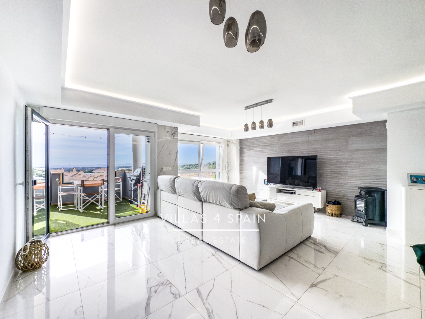 Resale - 2 Bed 2 Bath Sea View Apartment in Campoamor Villamartin with community pool - av. de ibiza - Alicante Resale - 2 Bed 2 Bath Sea View Apartment in Campoamor Villamartin with community pool - av. de ibiza - Alicante