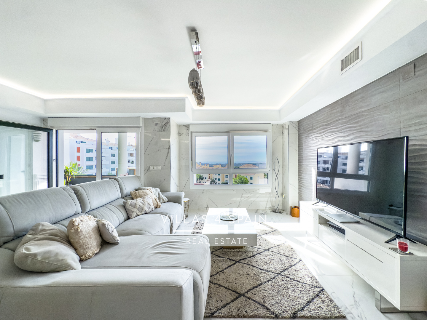 Resale - 2 Bed 2 Bath Sea View Apartment in Campoamor Villamartin with community pool - av. de ibiza - Alicante Resale - 2 Bed 2 Bath Sea View Apartment in Campoamor Villamartin with community pool - av. de ibiza - Alicante