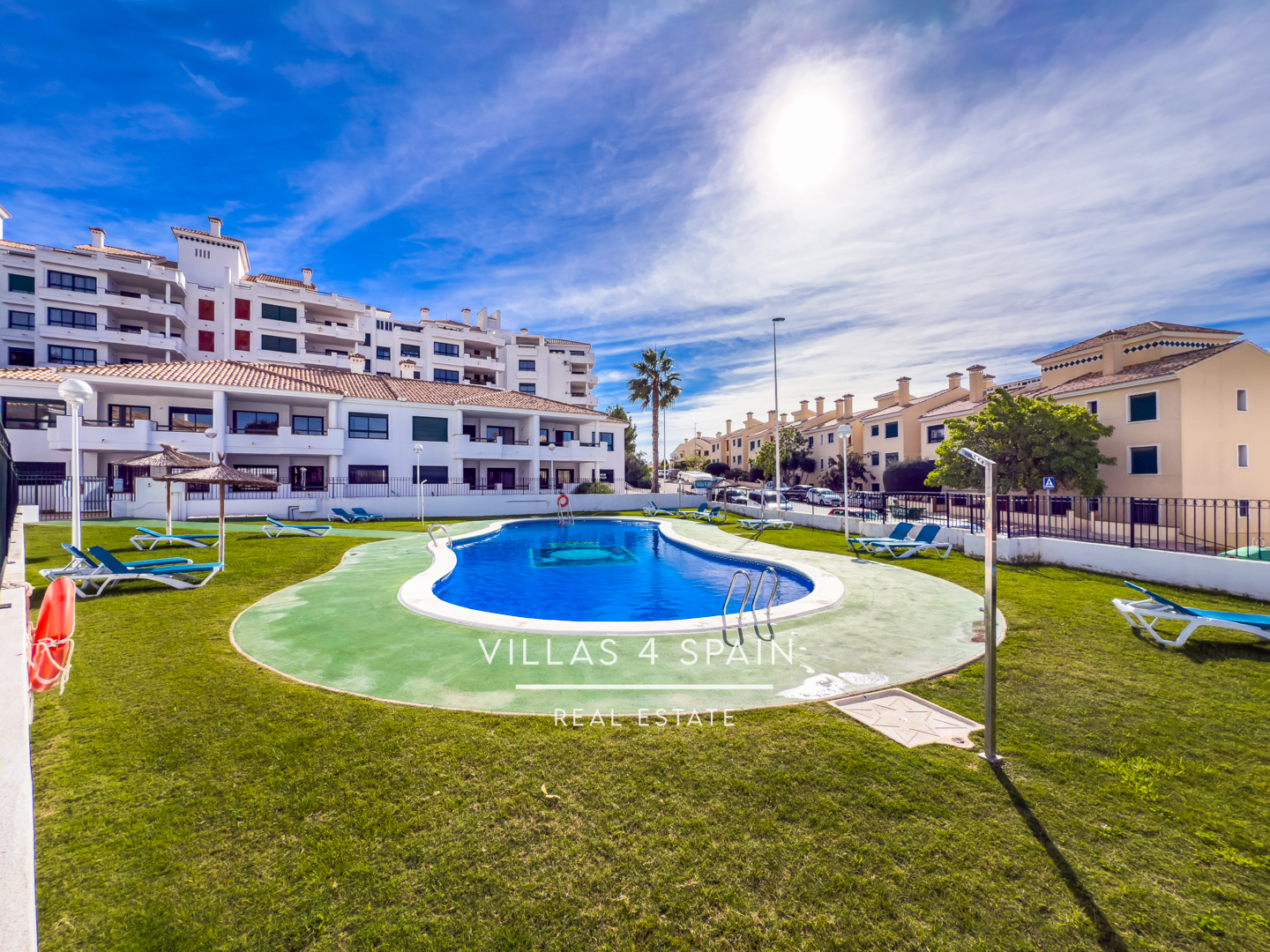 Resale - 2 Bed 2 Bath Sea View Apartment in Campoamor Villamartin with community pool - av. de ibiza - Alicante Resale - 2 Bed 2 Bath Sea View Apartment in Campoamor Villamartin with community pool - av. de ibiza - Alicante