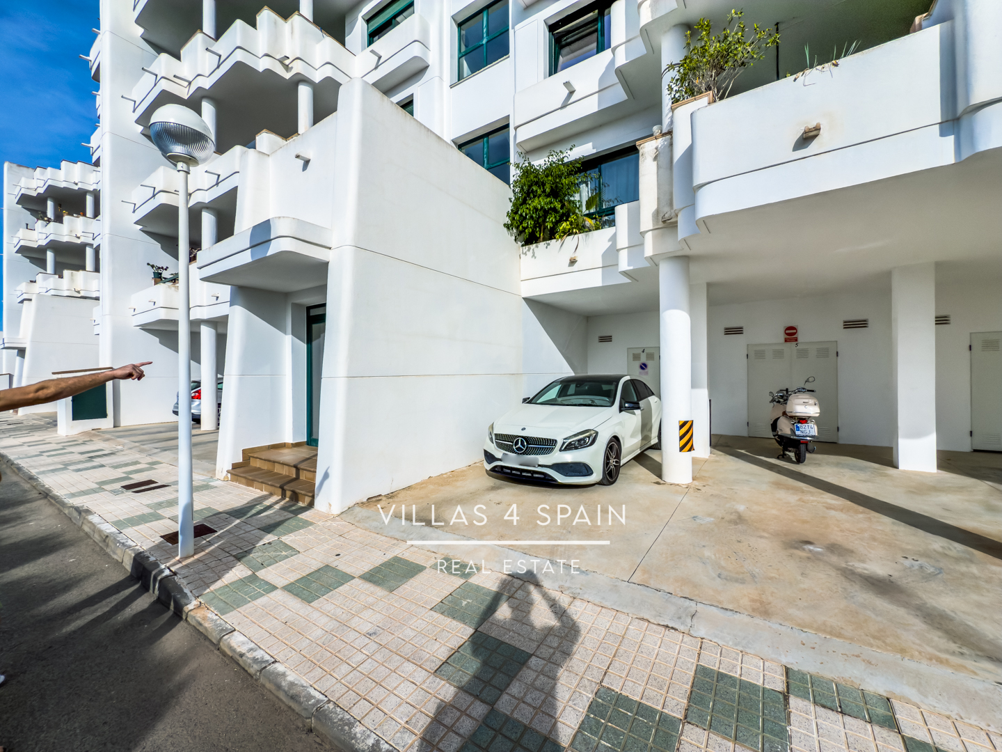 Resale - 2 Bed 2 Bath Sea View Apartment in Campoamor Villamartin with community pool - av. de ibiza - Alicante Resale - 2 Bed 2 Bath Sea View Apartment in Campoamor Villamartin with community pool - av. de ibiza - Alicante