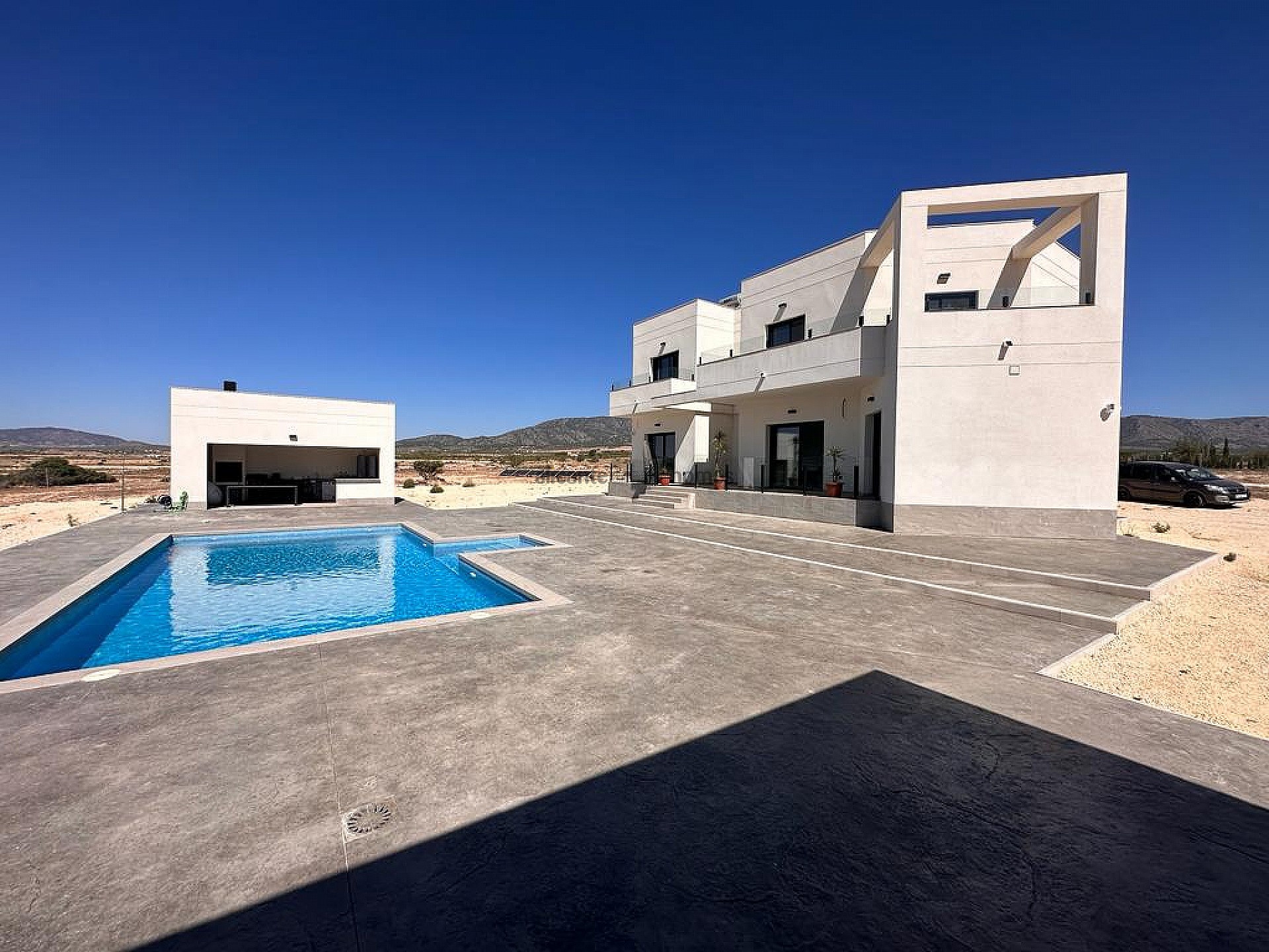 Resale - 4 Bedroom 3 Bathroom Villa in Pinoso - , Pinoso, Alicante, Spain - Alicante