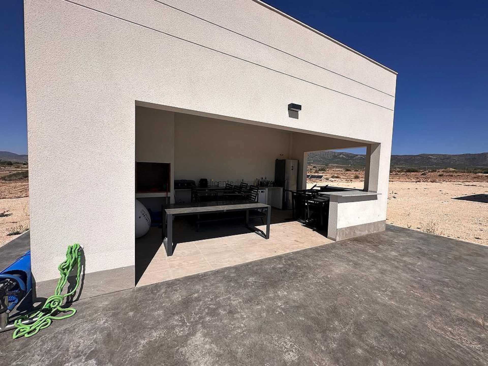 Resale - 4 Bedroom 3 Bathroom Villa in Pinoso - , Pinoso, Alicante, Spain - Alicante