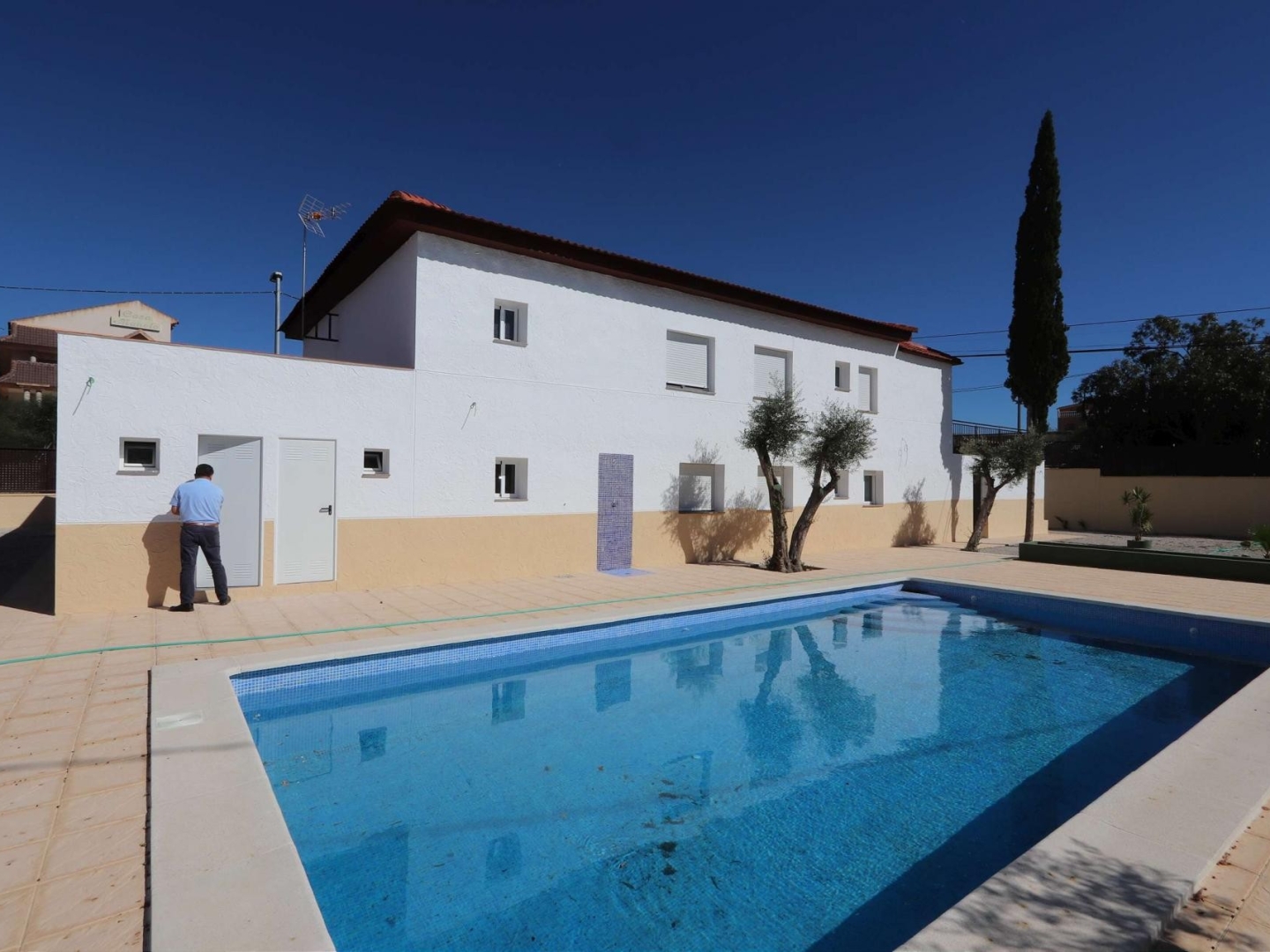 11 Bedroom 12 Bathroom Commercial in Fortuna