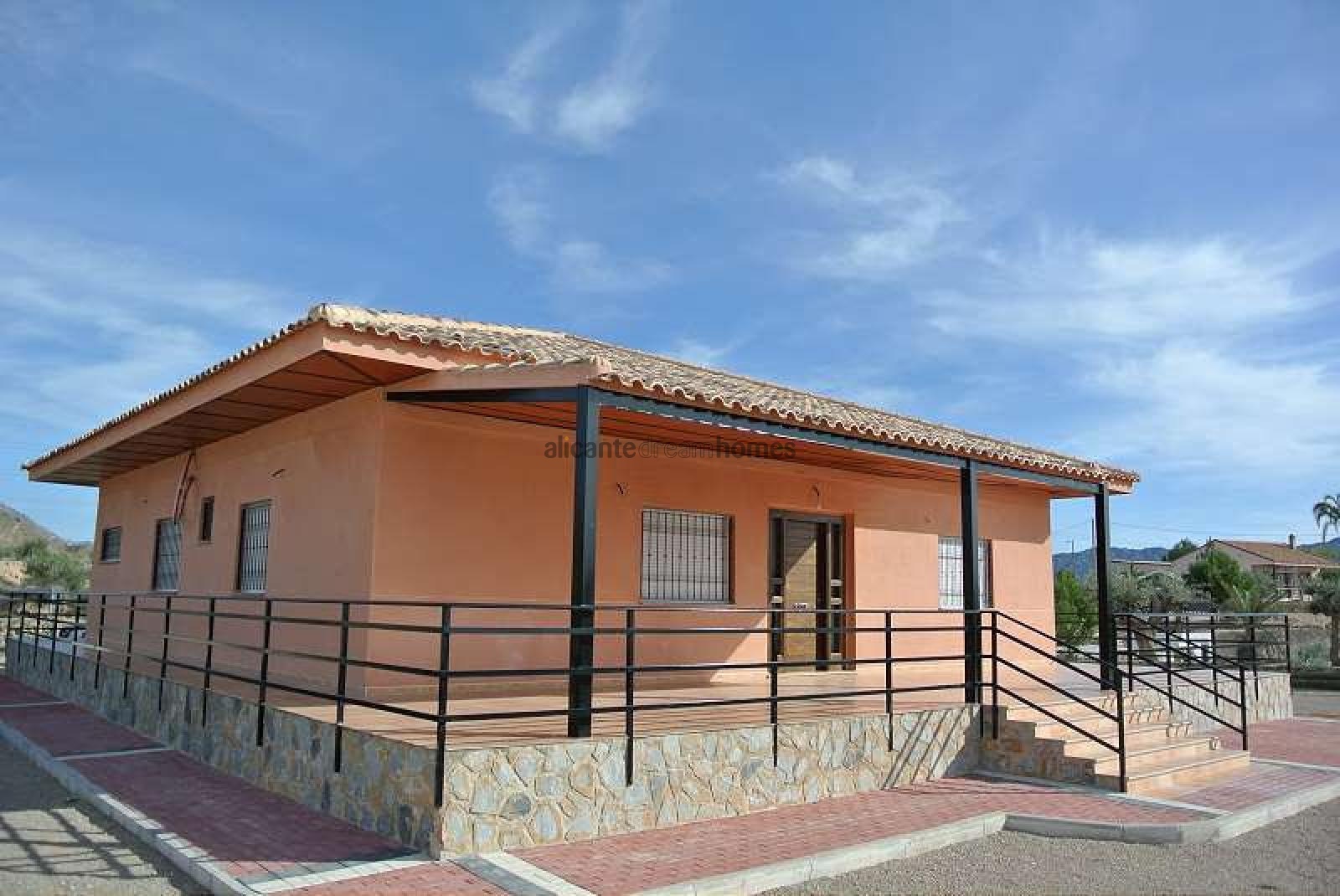 Resale - 3 Bedroom 3 Bathroom Villa in Abanilla -  - Murcia