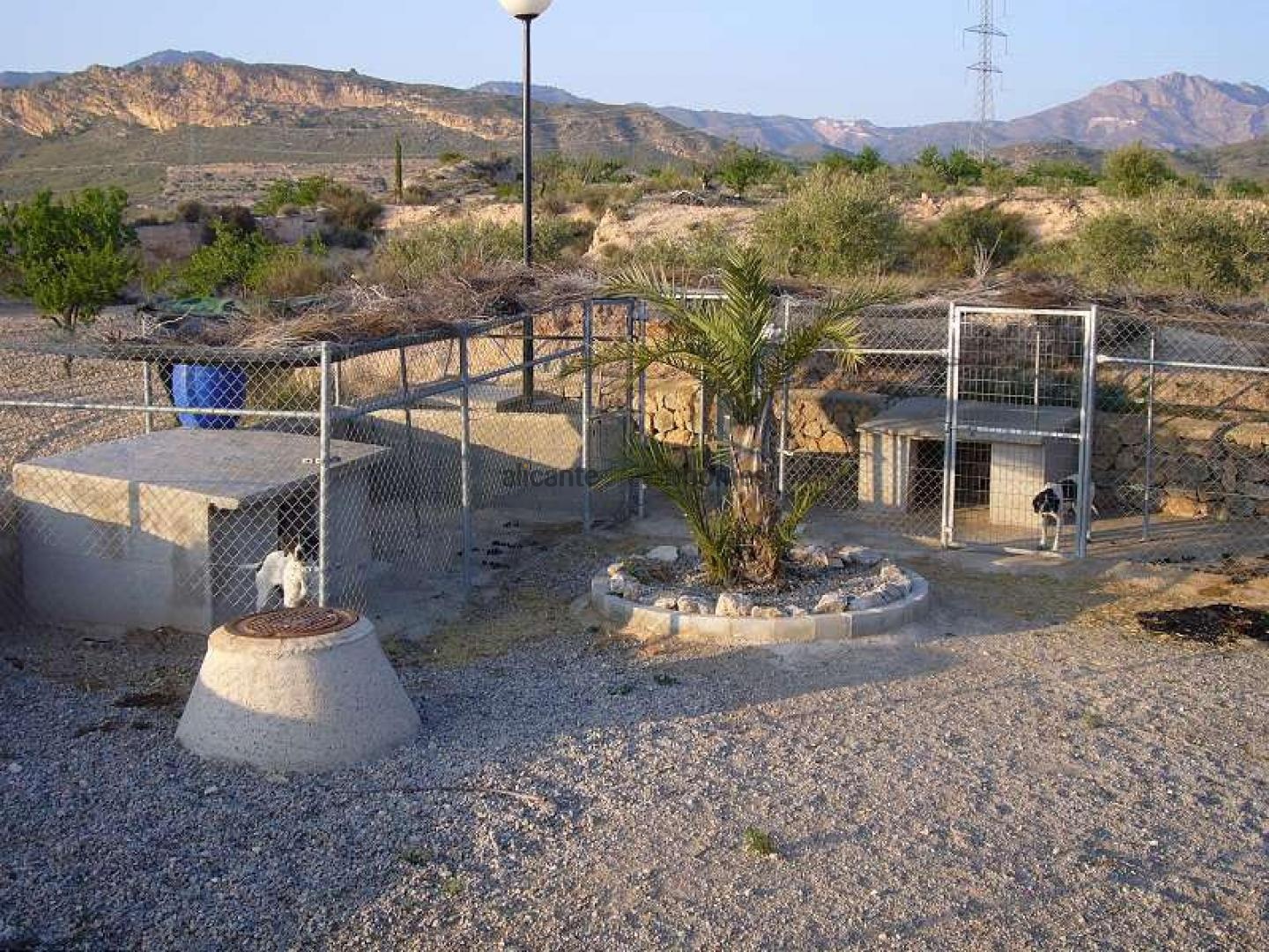 Resale - 3 Bedroom 3 Bathroom Villa in Abanilla -  - Murcia