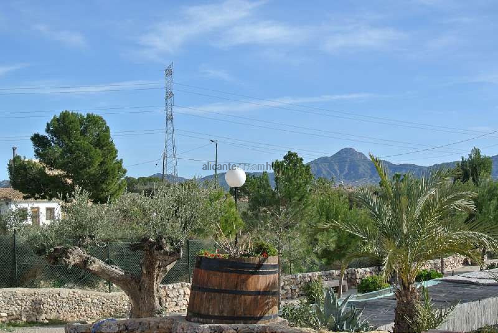 Resale - 3 Bedroom 3 Bathroom Villa in Abanilla -  - Murcia