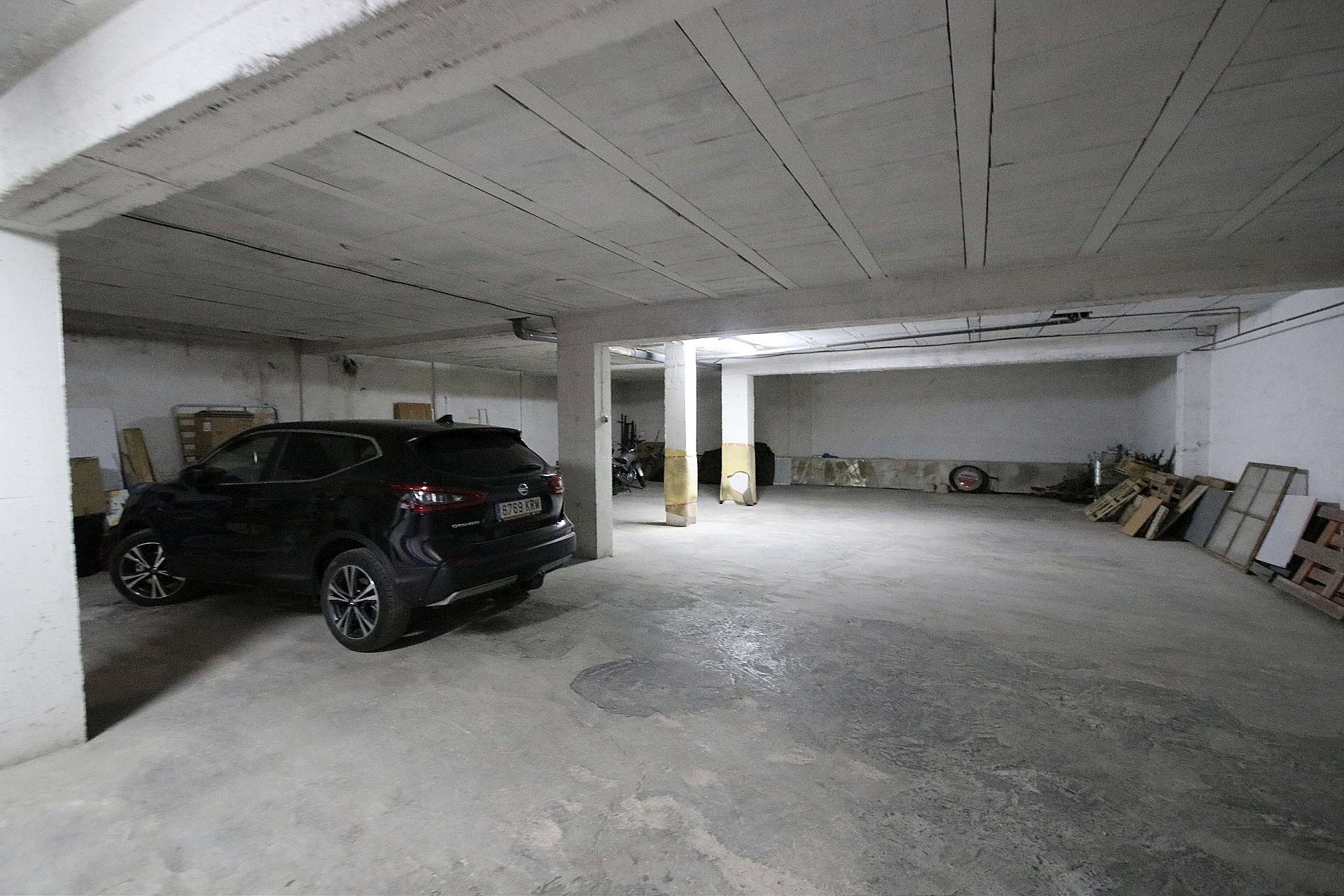 Sold - 4 Bedroom 5 Bathroom Commercial in Monovar -  - Alicante