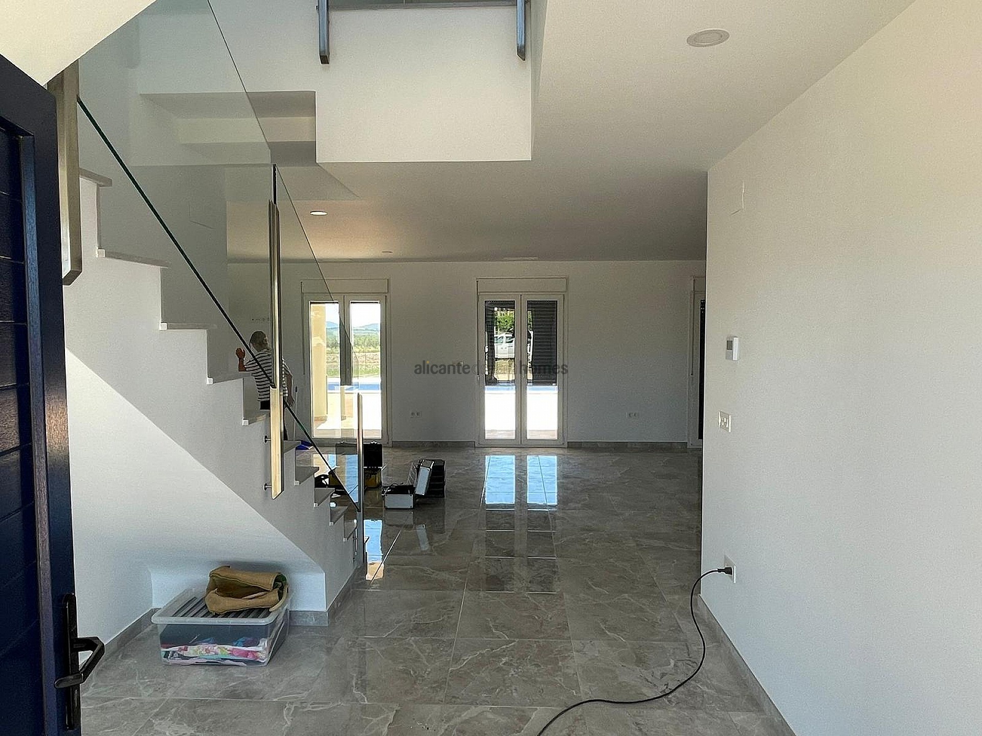Resale - 4 Bedroom 3 Bathroom Villa in Pinoso -  - Alicante
