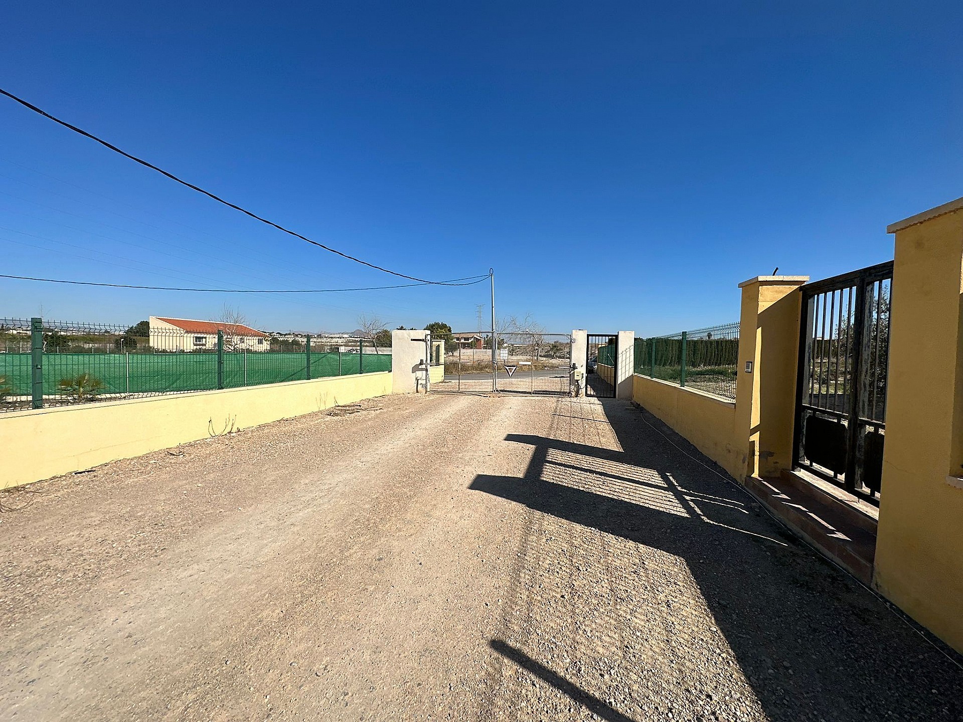 Resale - 3 Bedroom 2 Bathroom Villa in Fortuna -  - Murcia