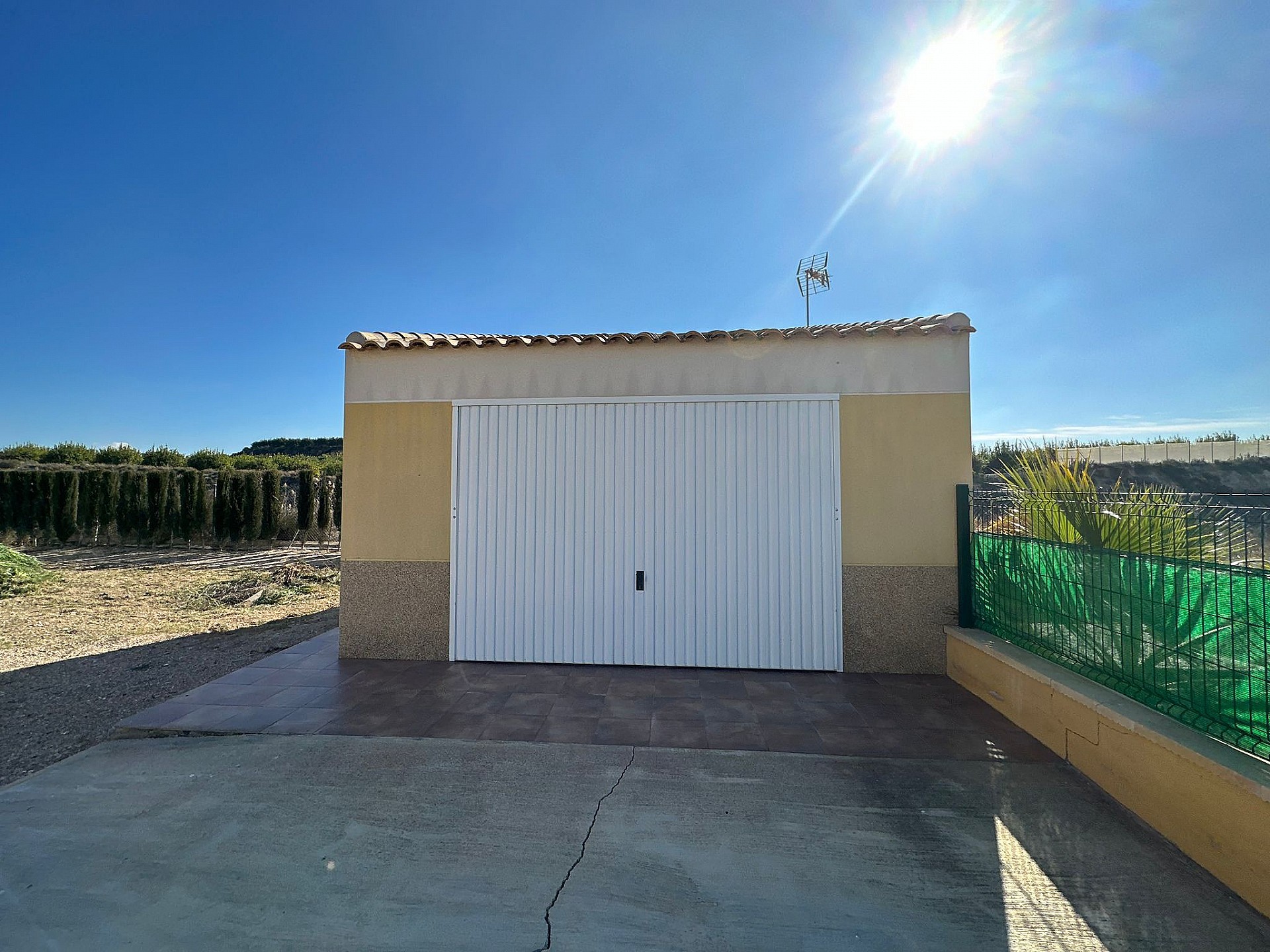 Resale - 3 Bedroom 2 Bathroom Villa in Fortuna -  - Murcia