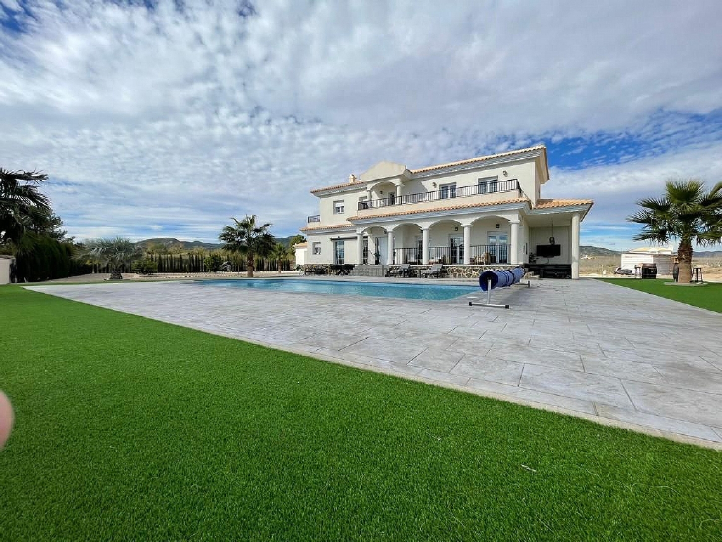 4 Bedroom 3 Bathroom Villa in Pinoso