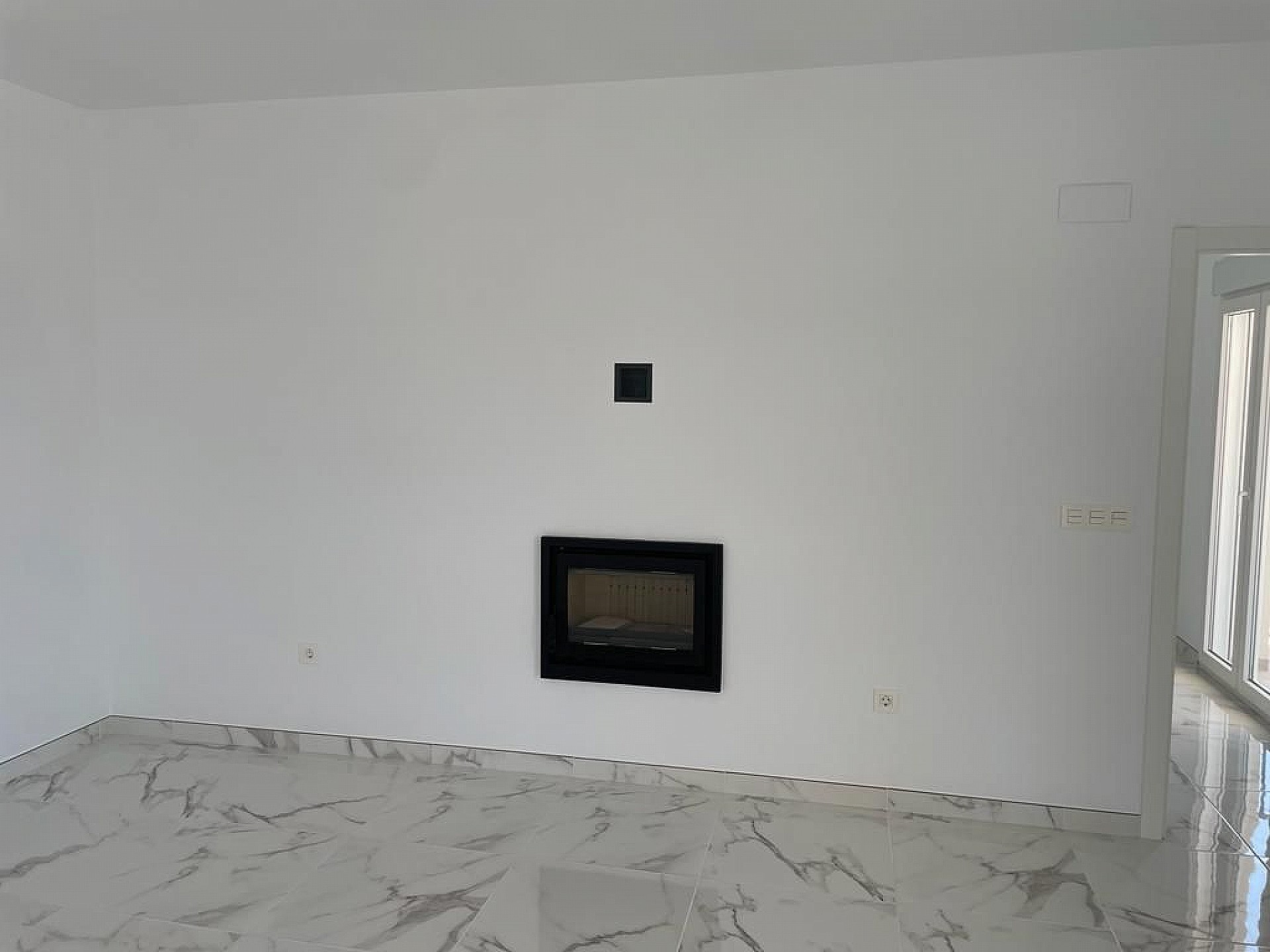 Sold - 4 Bedroom 3 Bathroom Villa in Pinoso -  - Alicante