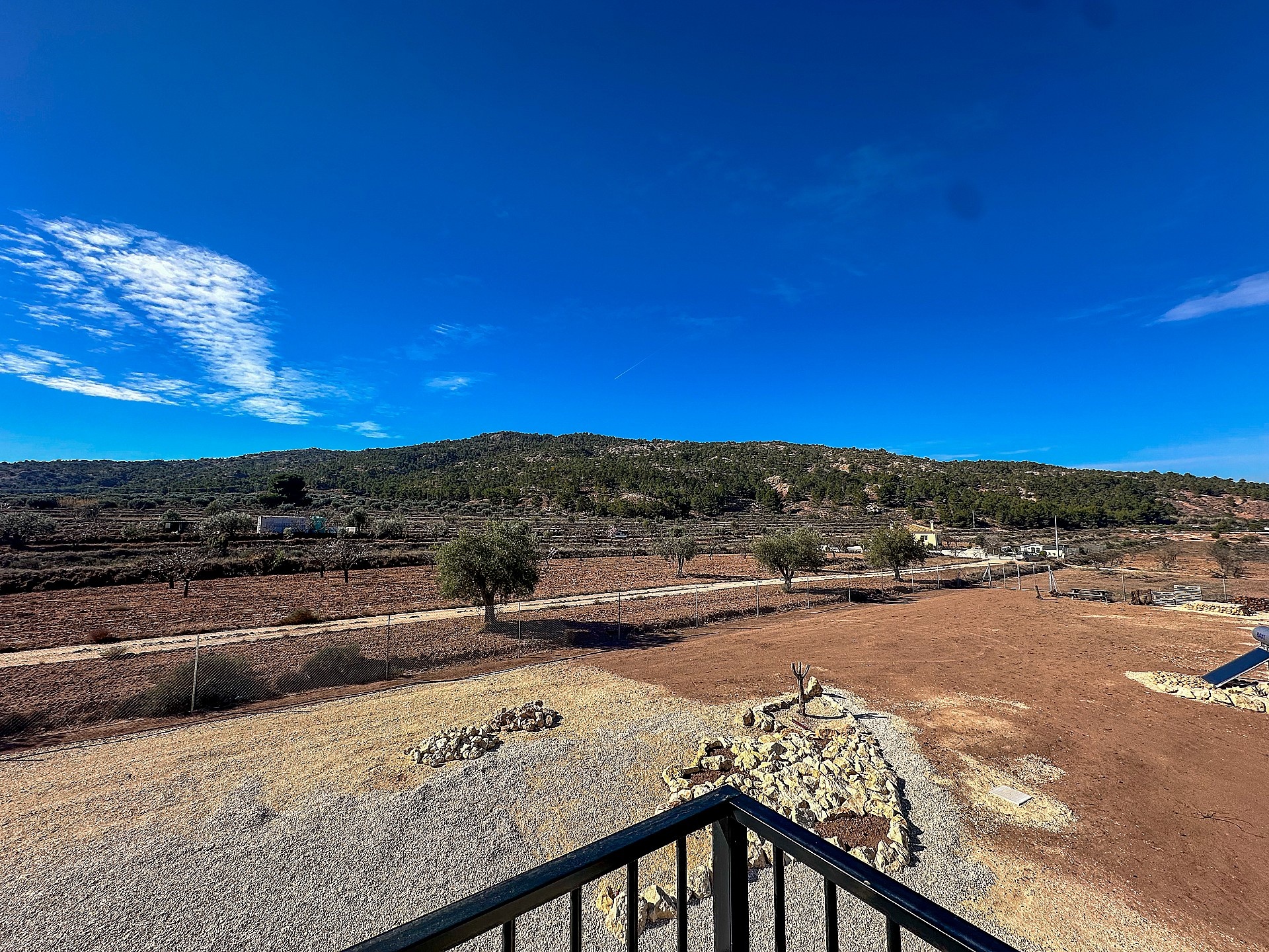 Resale - 4 Bedroom 3 Bathroom Villa in Pinoso - , Pinoso, Alicante, Spain - Alicante