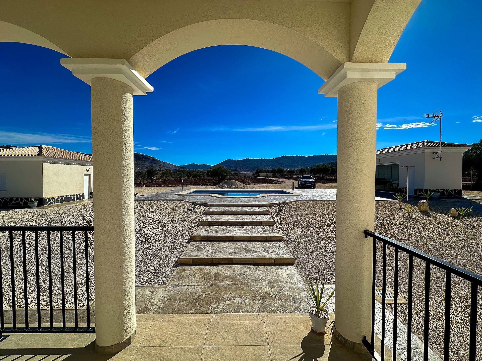 Resale - 4 Bedroom 3 Bathroom Villa in Pinoso - , Pinoso, Alicante, Spain - Alicante