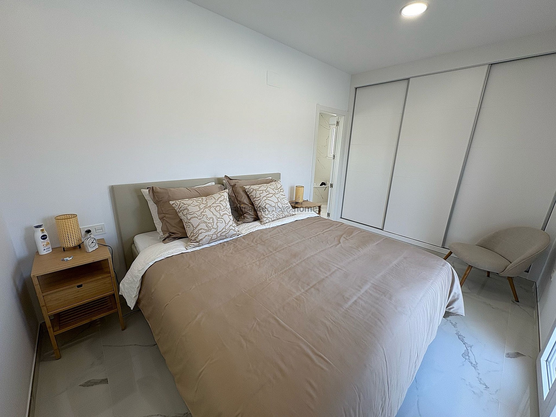 Resale - 4 Bedroom 3 Bathroom Villa in Pinoso - , Pinoso, Alicante, Spain - Alicante