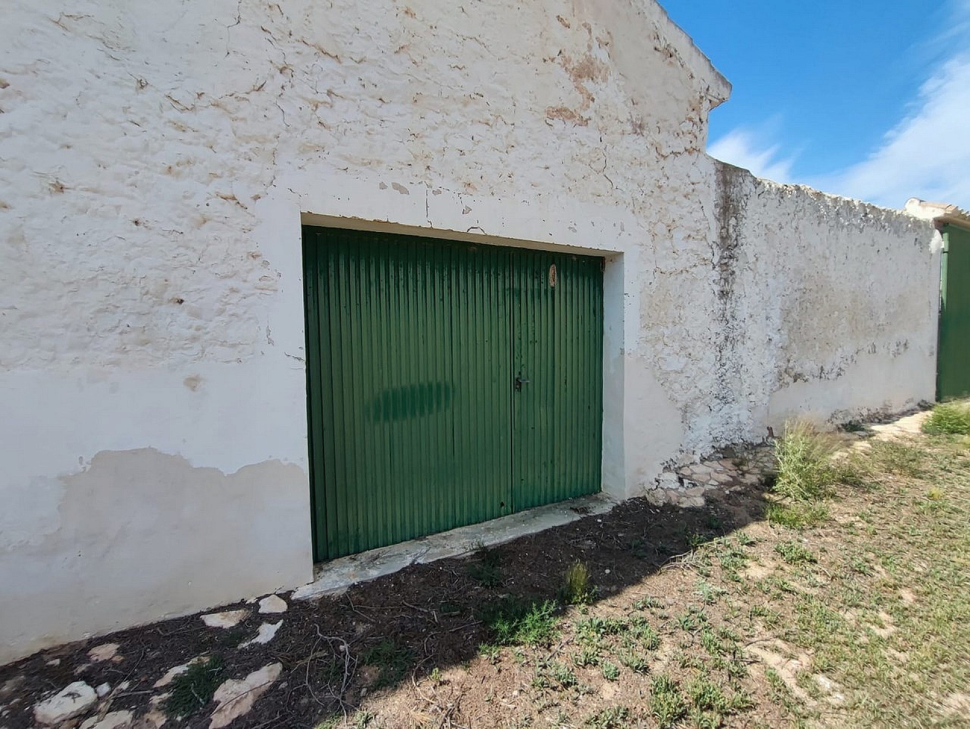 Sold - 5 Bedroom 1 Bathroom Country house in Yecla -  - Murcia