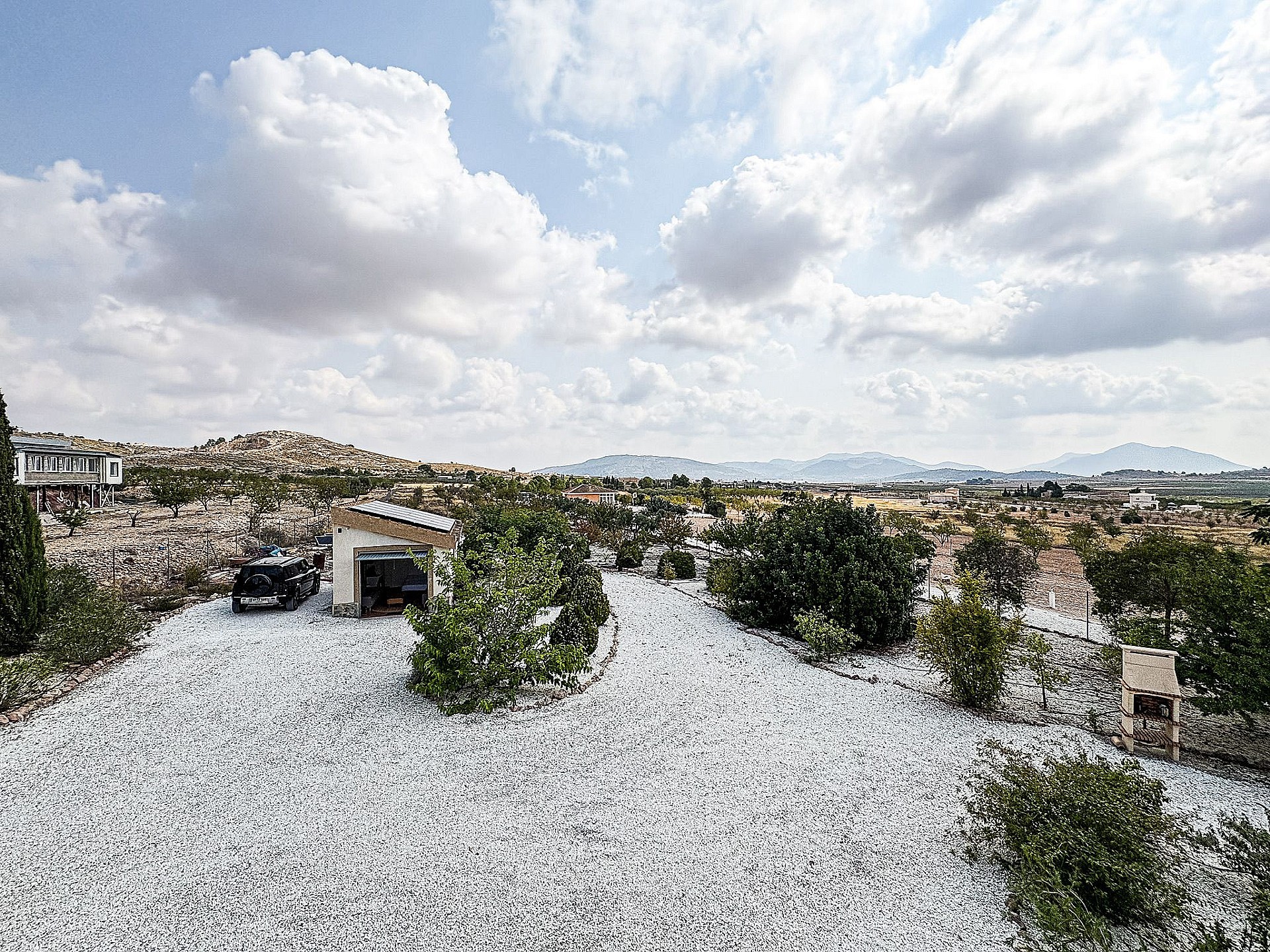 Sold - 5 Bedroom 4 Bathroom Villa in Pinoso -  - Alicante