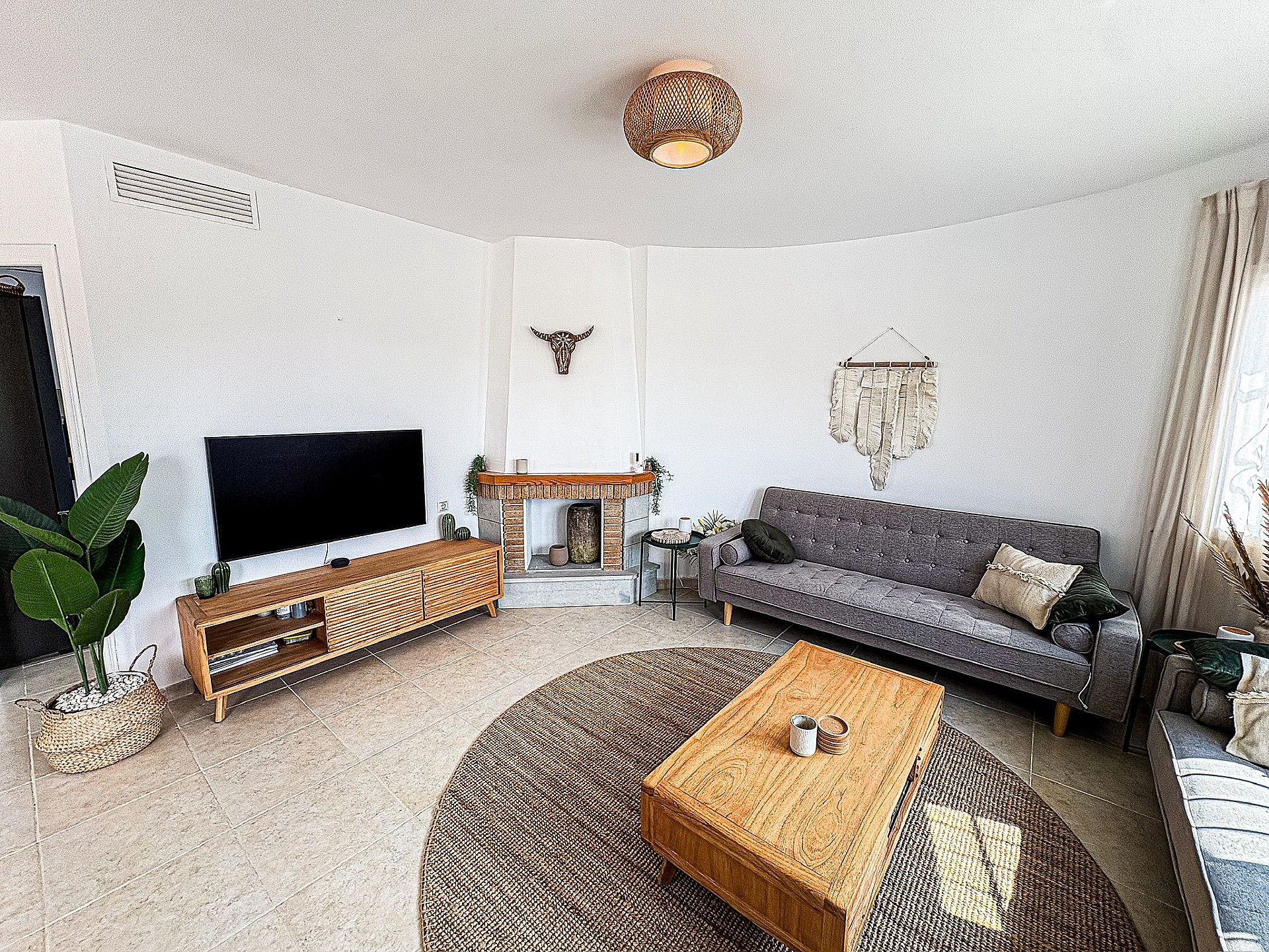 Sold - 5 Bedroom 4 Bathroom Villa in Pinoso -  - Alicante