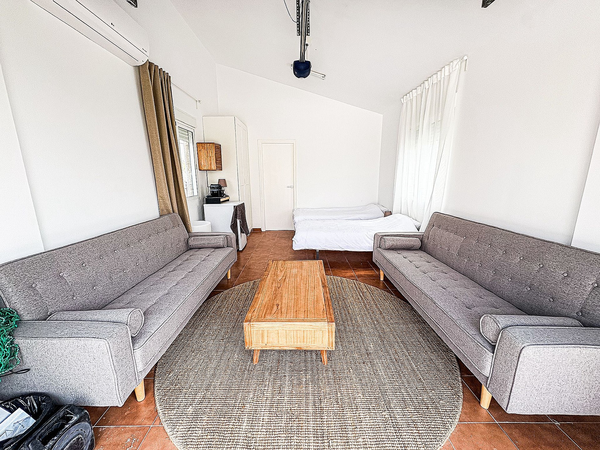 Sold - 5 Bedroom 4 Bathroom Villa in Pinoso -  - Alicante