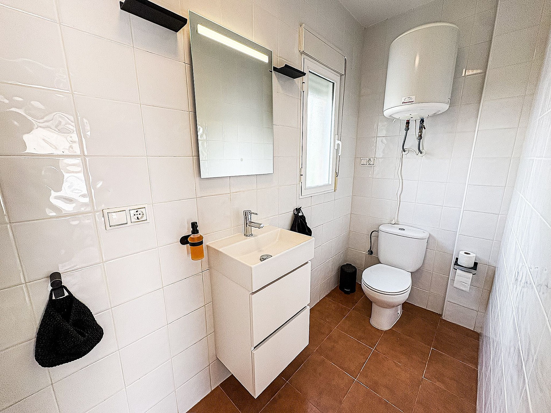 Sold - 5 Bedroom 4 Bathroom Villa in Pinoso -  - Alicante