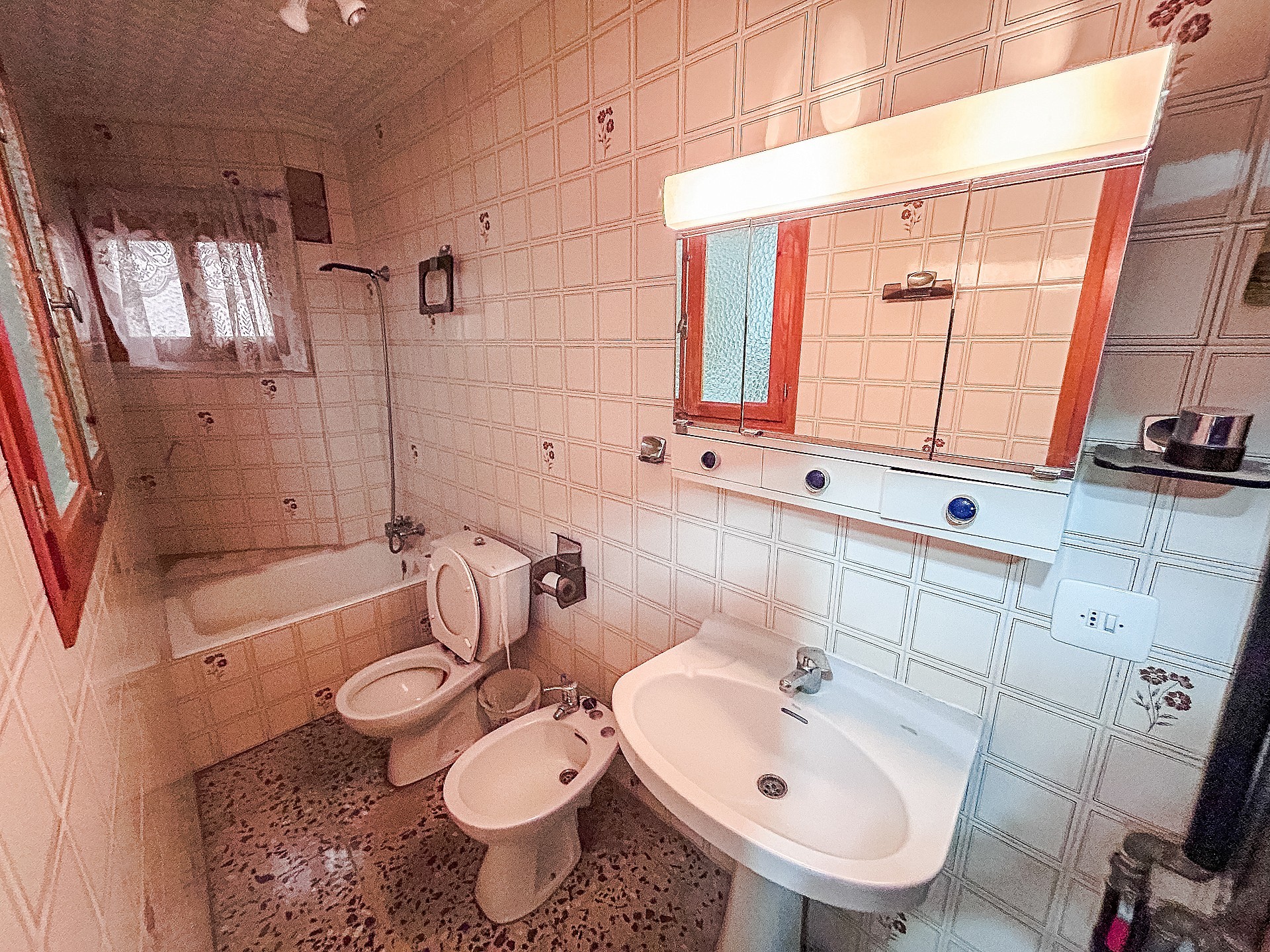 Sold - 6 Bedroom 4 Bathroom Restoration Project in Monovar -  - Alicante