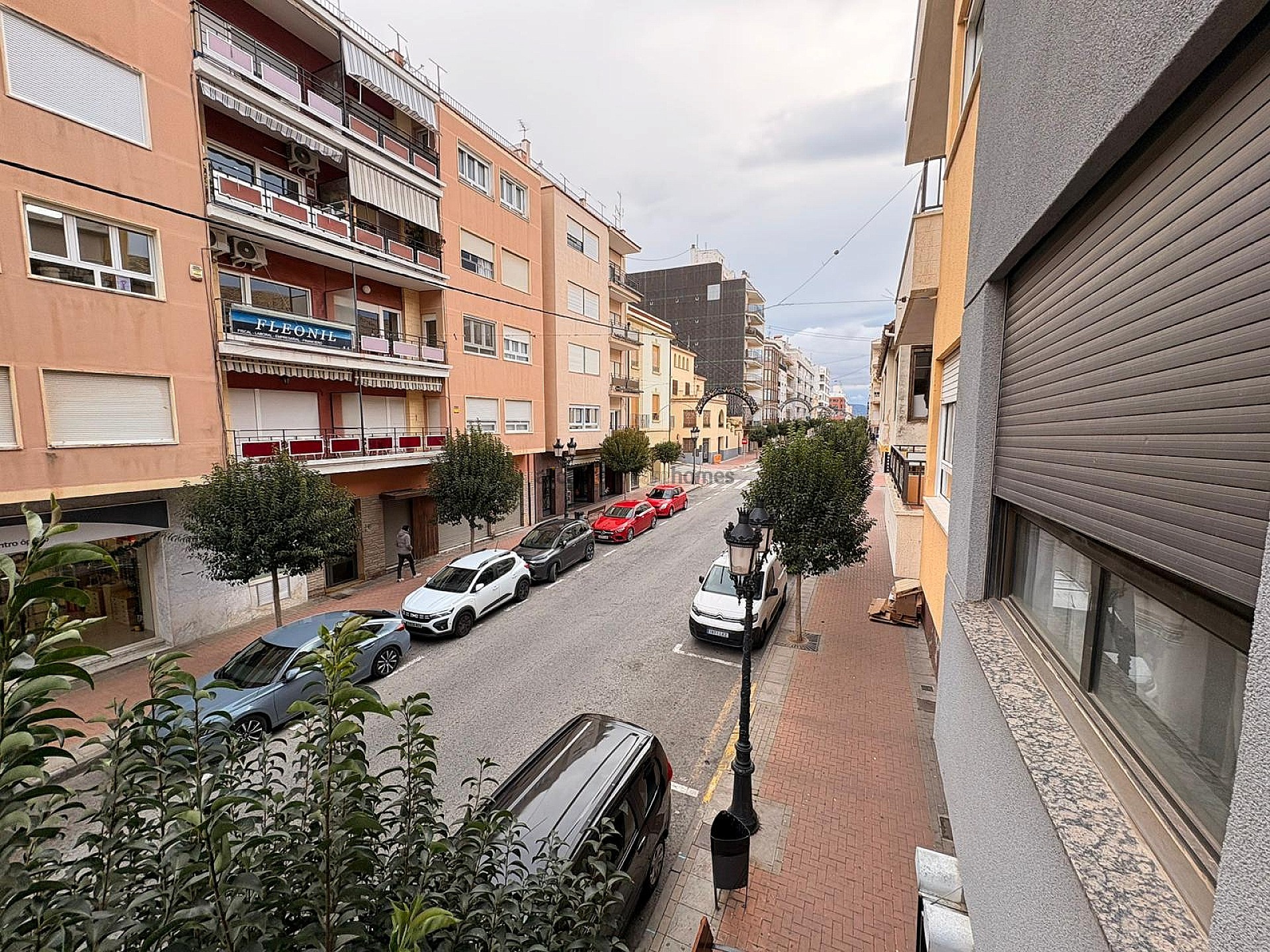 Resale - 3 Bedroom 2 Bathroom Apartment in Onil -  - Alicante