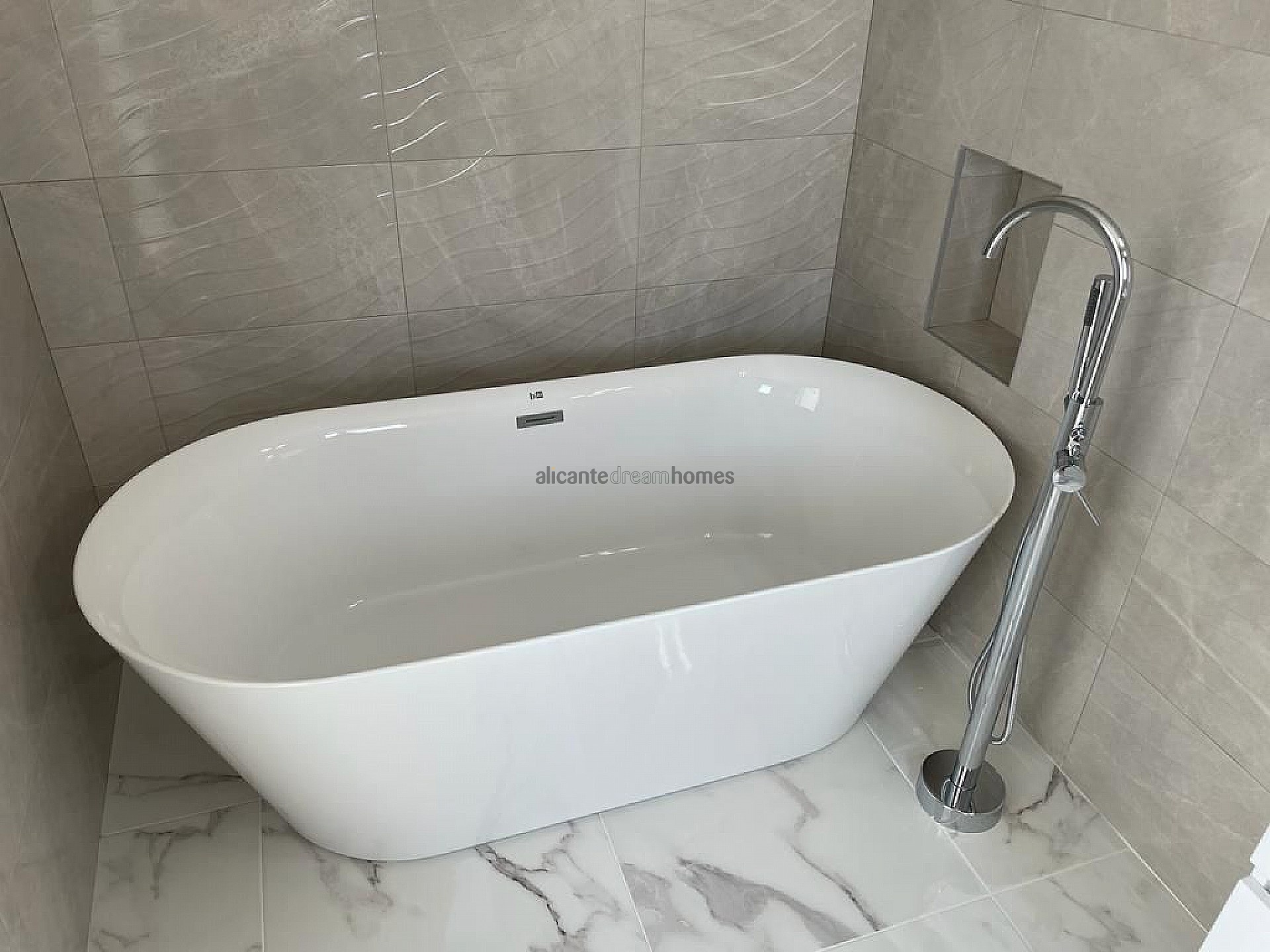 Resale - 4 Bedroom 3 Bathroom Villa in Pinoso - , Pinoso, Alicante, Spain - Alicante