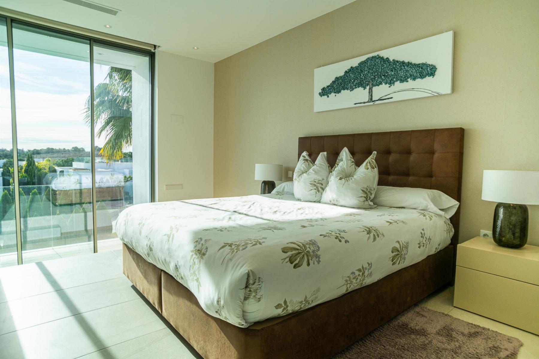 Resale - 3 Bedroom 2 Bathroom Villa in Orihuela Costa - Orihuela Costa - Alicante