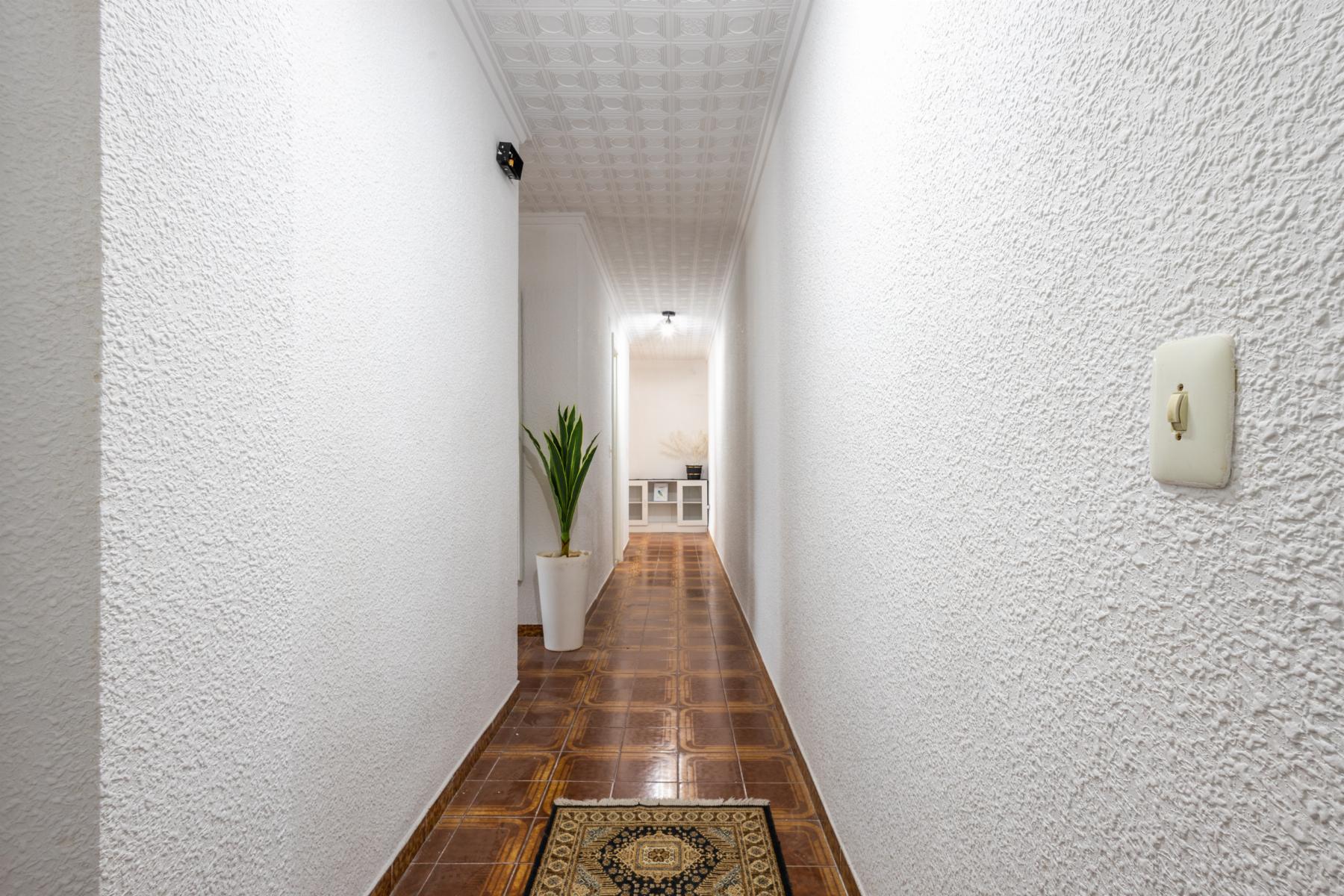 Resale - 2 Bedroom 1 Bathroom Apartamento in Torrevieja - Playa del Acequión - Alicante