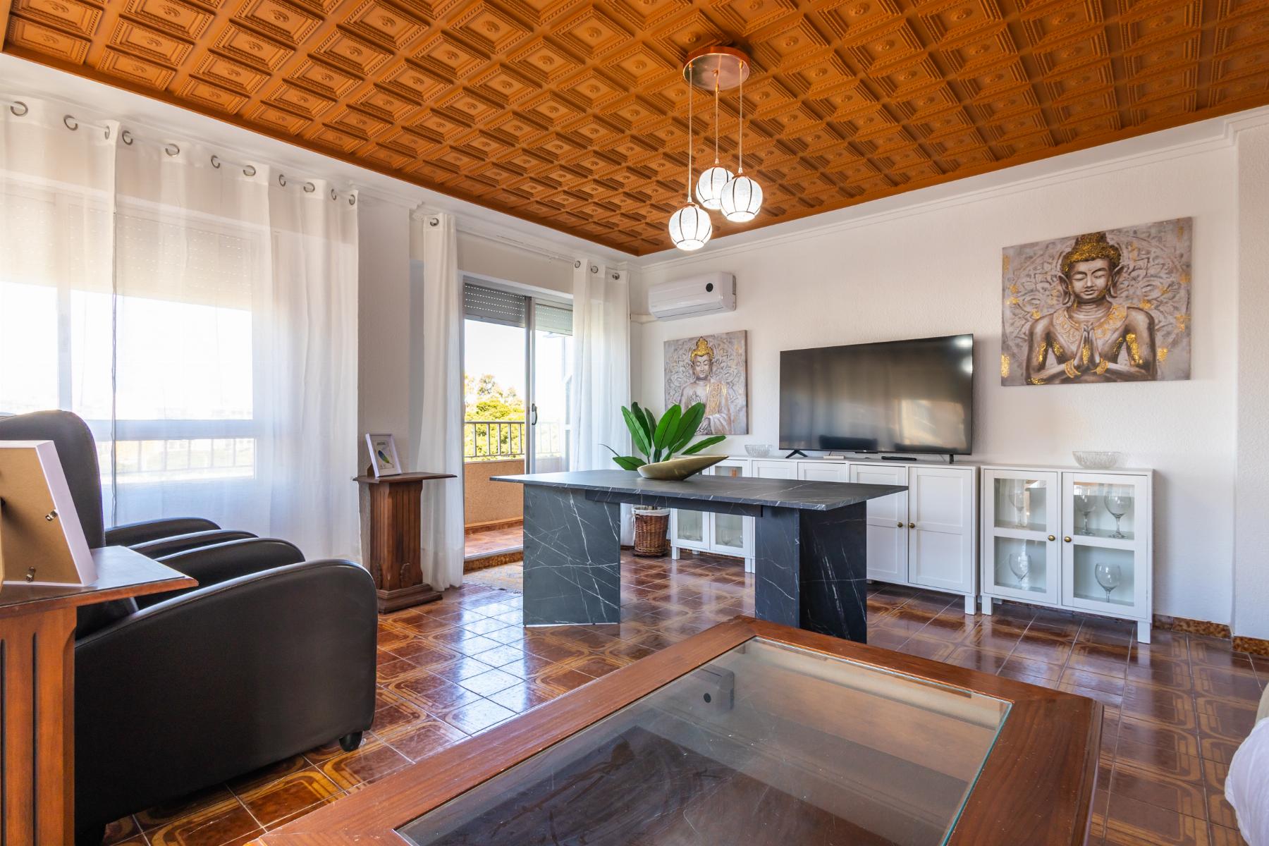 Resale - 2 Bedroom 1 Bathroom Apartamento in Torrevieja - Playa del Acequión - Alicante