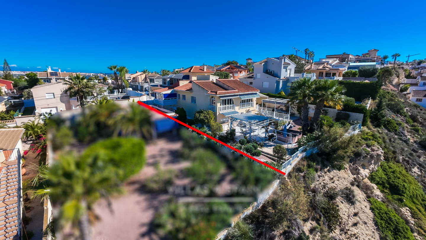 Resale - Copy: 4 Bedroom 3 Bathroom Villa In ciudad quesada La Marquesa Golf Course - av. del recorral  - Alicante