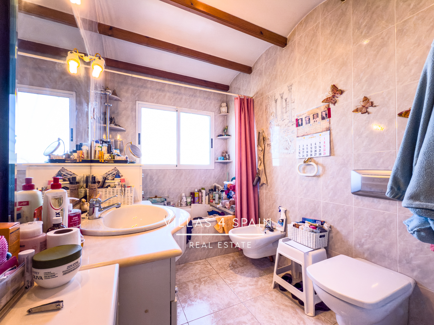 Resale - Copy: 4 Bedroom 3 Bathroom Villa In ciudad quesada La Marquesa Golf Course - av. del recorral  - Alicante