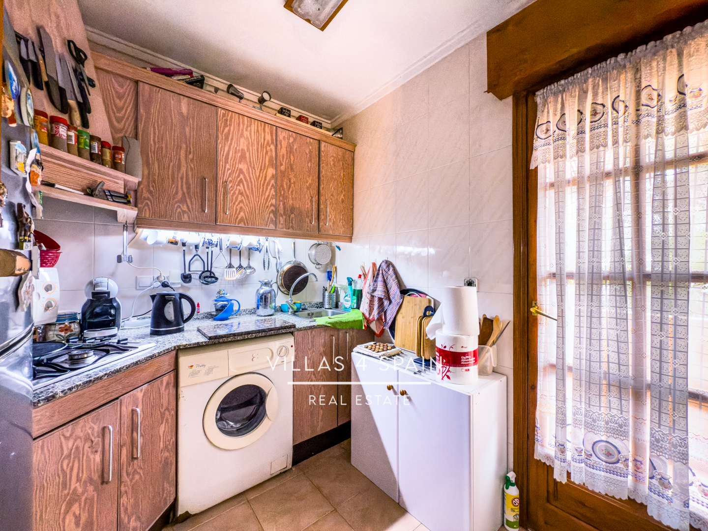 Resale - Copy: 2 Bed 2 Bath townhouse  with a front garden and Lake View in Ciudad Quesada Lo Pepin - avenida de españa - Alicante